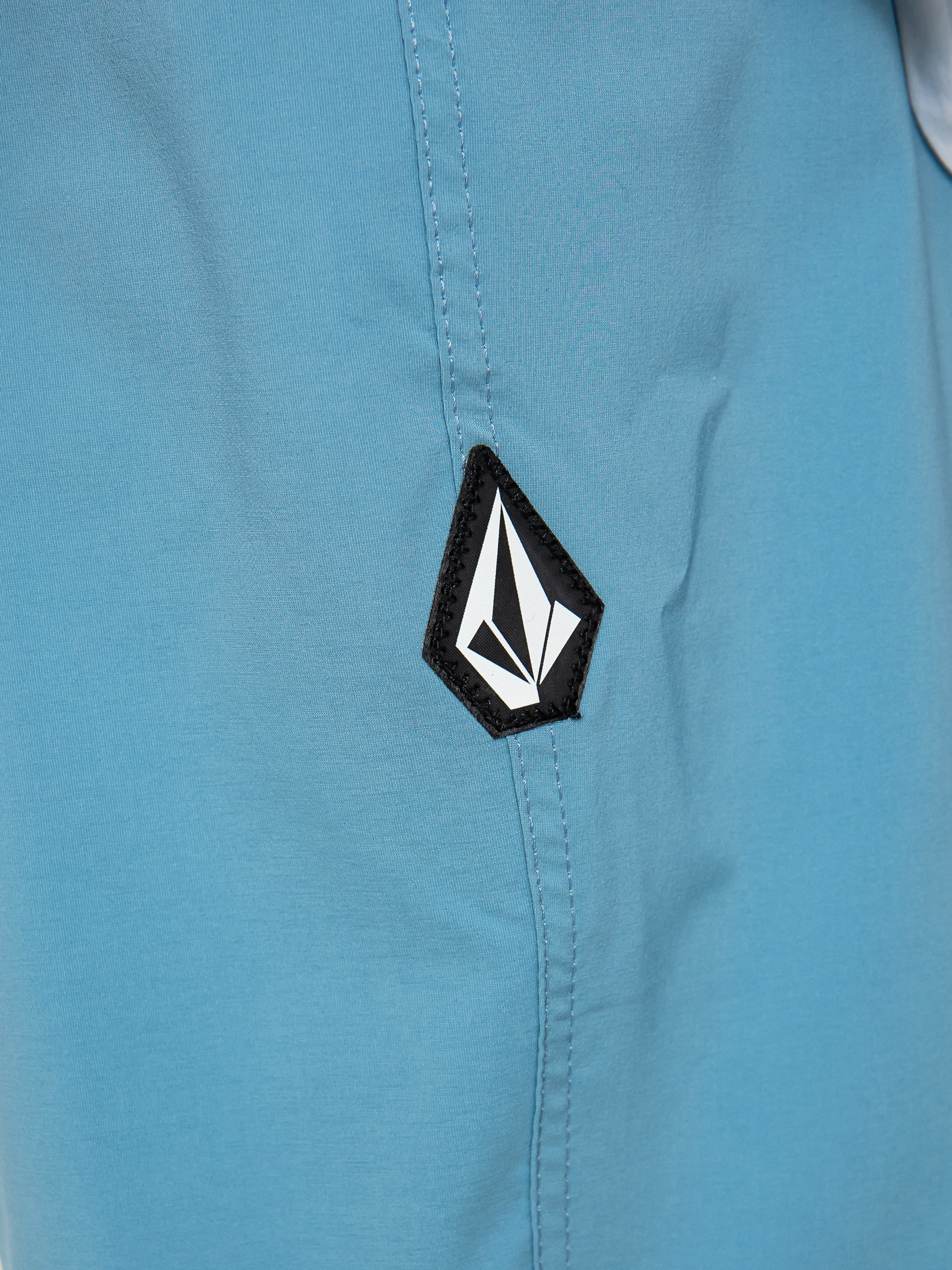 Volcom Lido Solid Mod 18 Boardshorts (niagara)