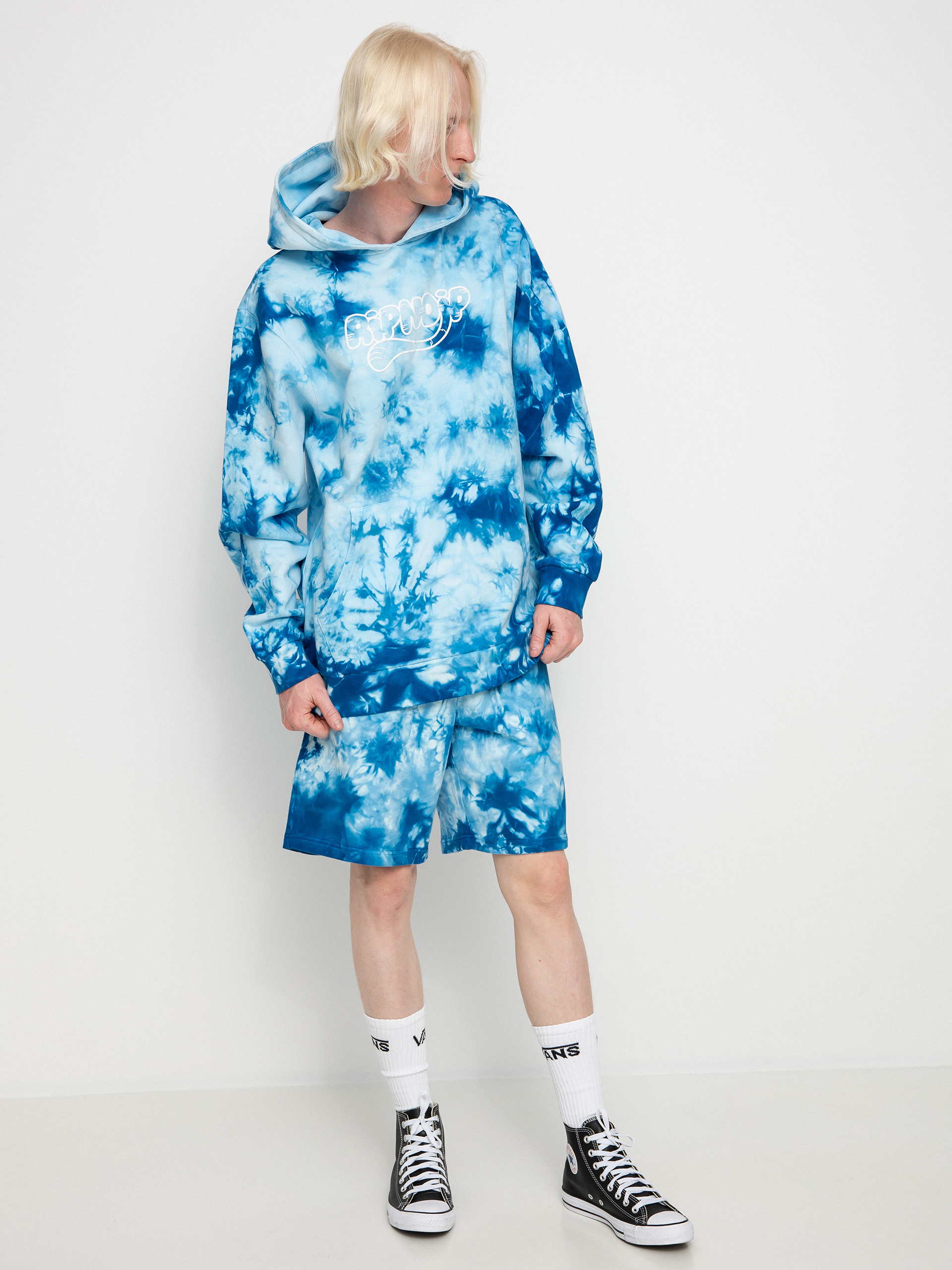 RipNDip Ripntail HD Hoodie (blue acid wash)