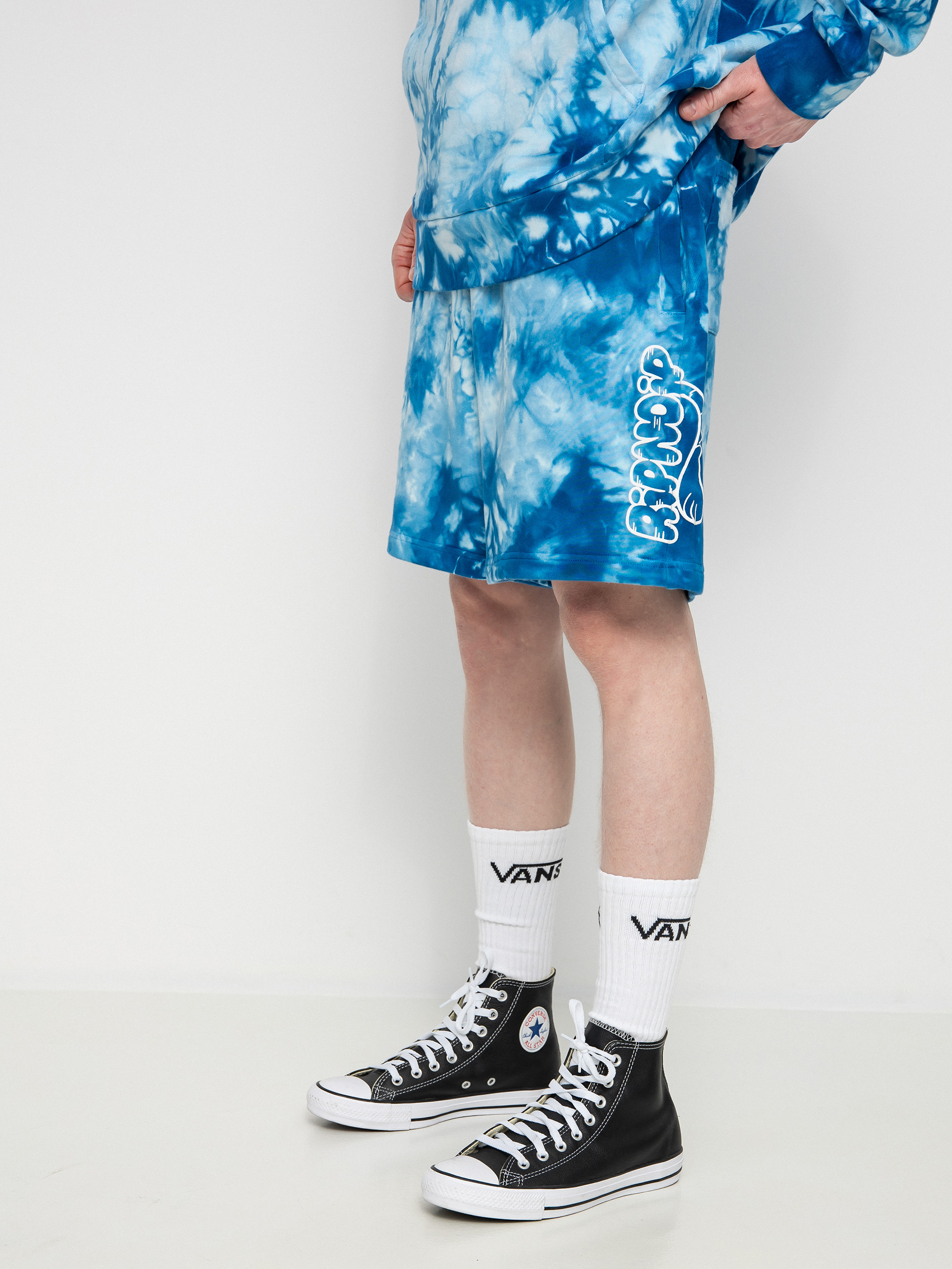 RipNDip Ripntail Shorts (blue acid wash)