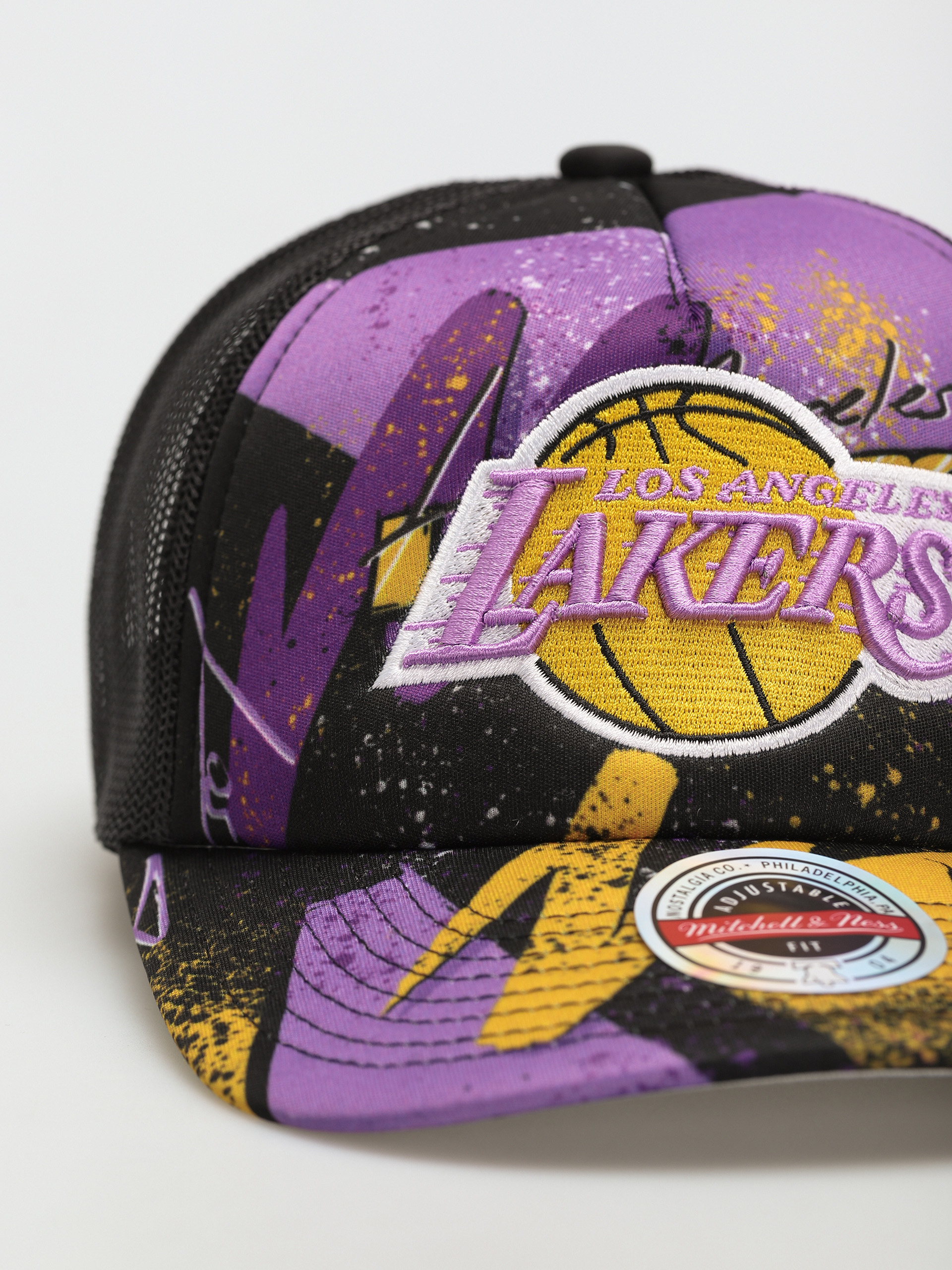 Mitchell & Ness Hyper Trucker Cap (los angeles lakers black)