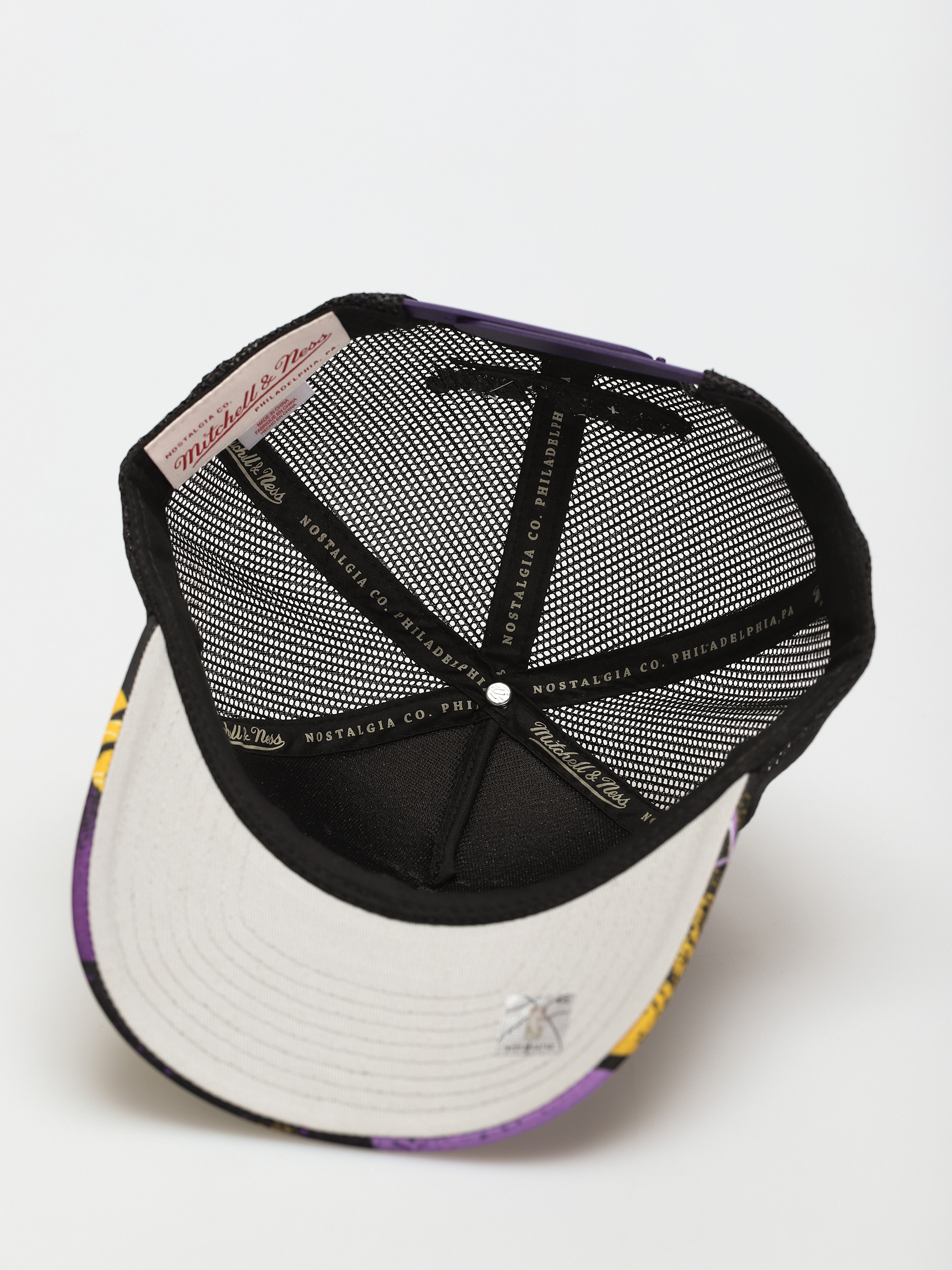 Mitchell & Ness Hyper Trucker Cap (los angeles lakers black)