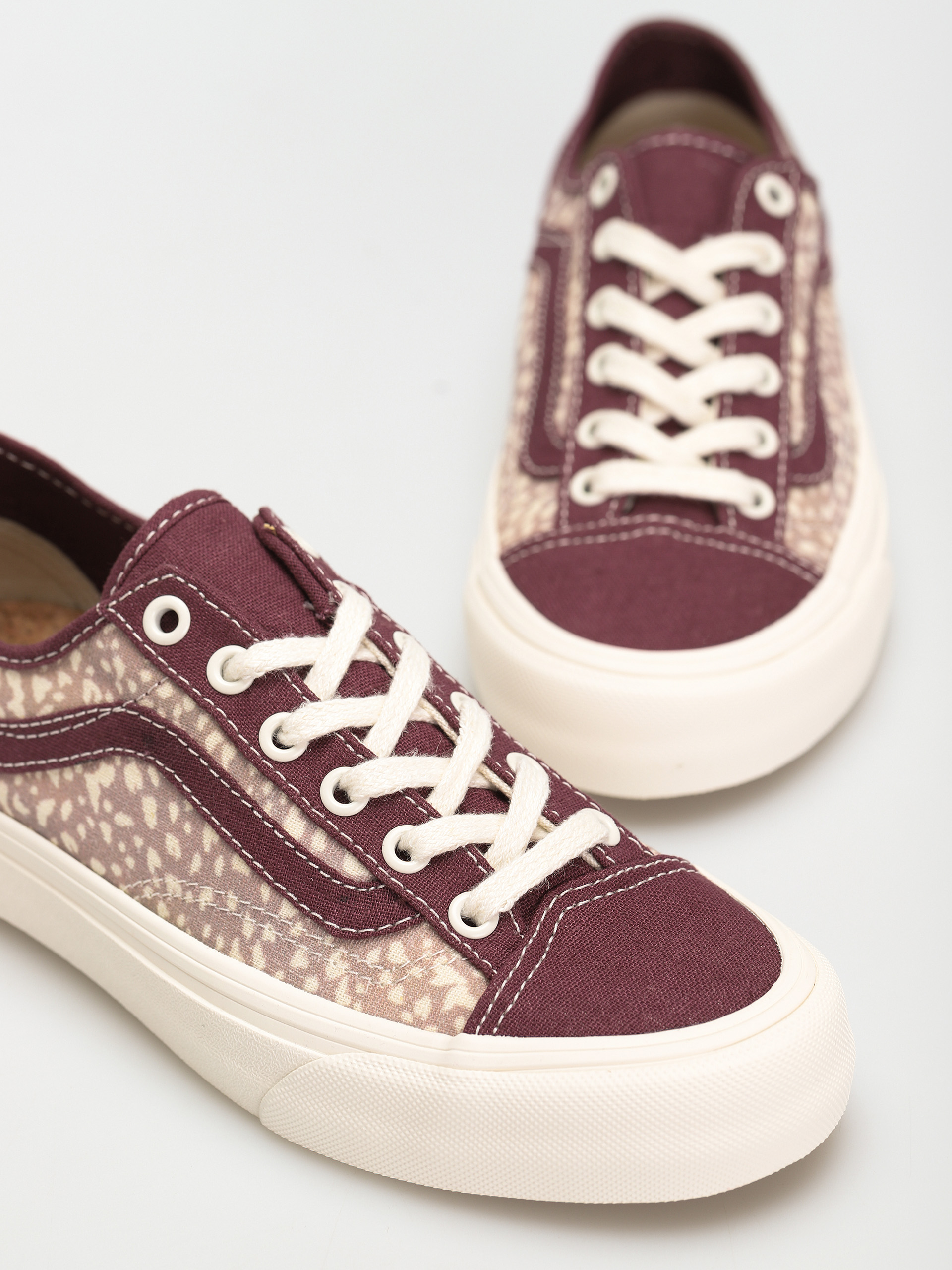 Vans Style 36 Decon Sf Shoes (eco theory/animal/mauve wine)