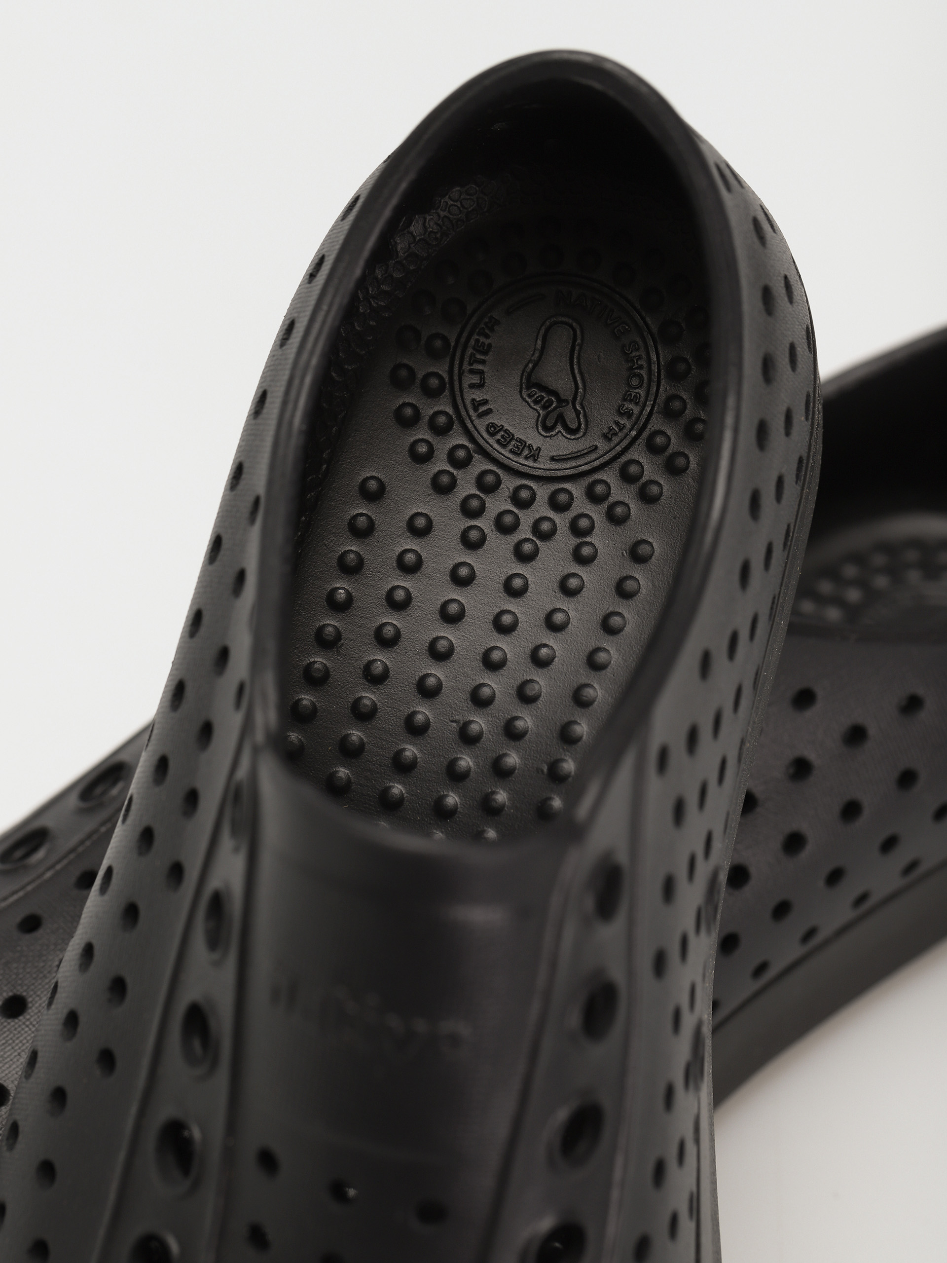 Native Jefferson Shoes (jiffy black/jiffy black)