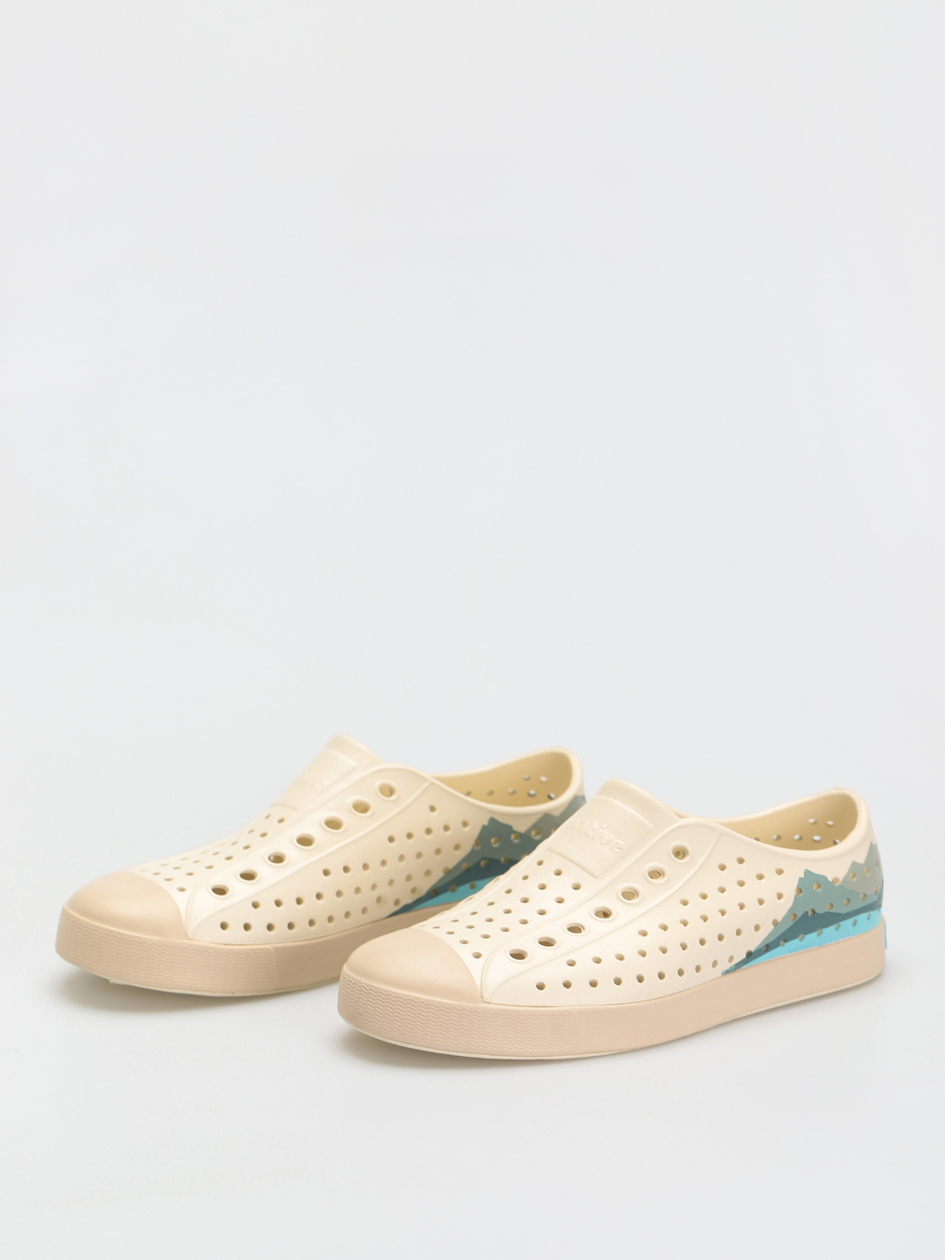 Native Jefferson Block Shoes (bone white/soy beige/folio mountain block)