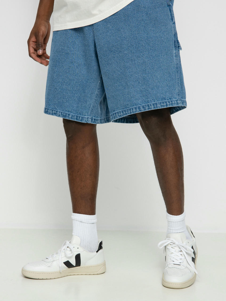 OBEY Easy Denim Carpenter Shorts (light indigo)