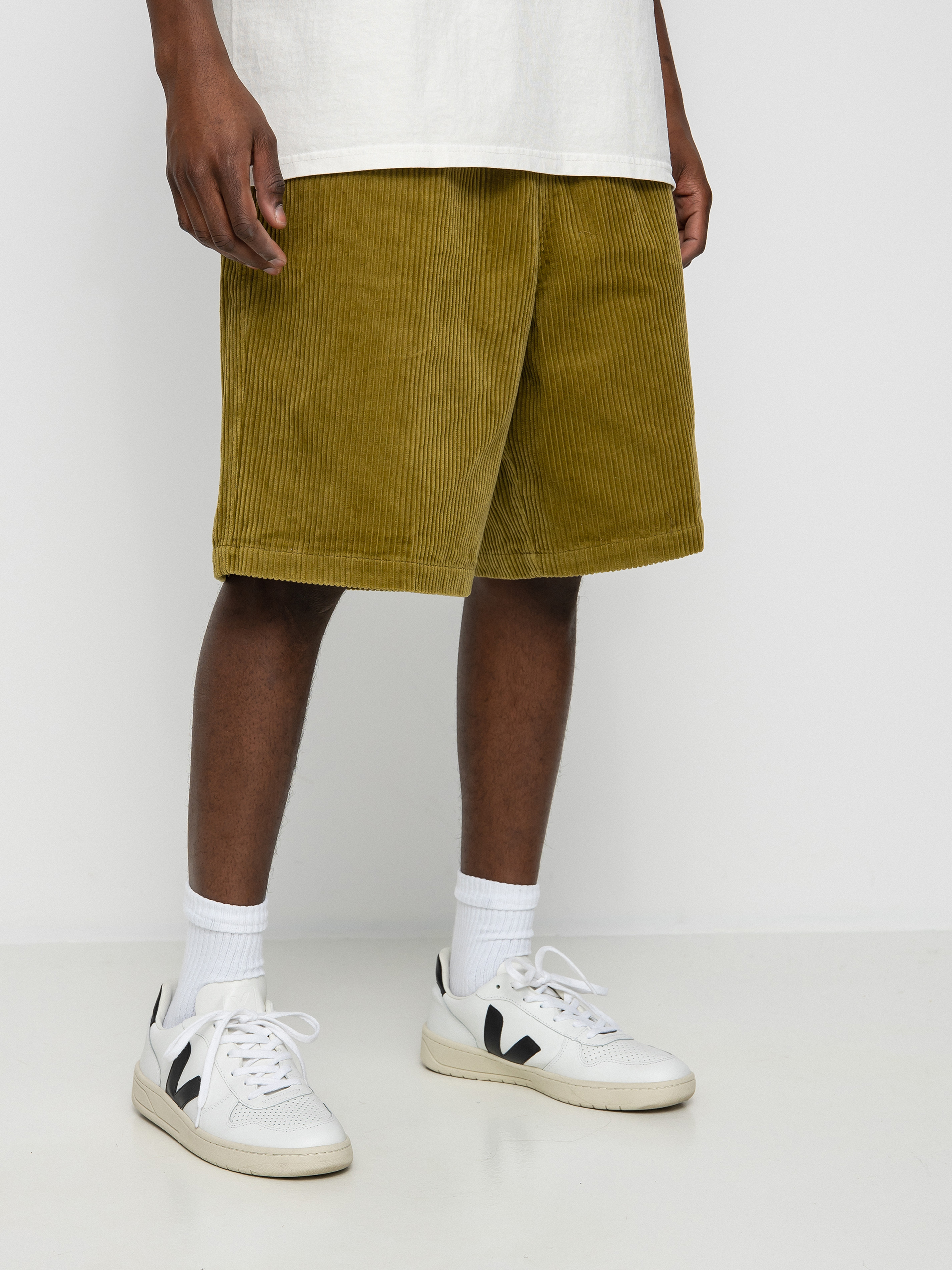 OBEY Easy Relaxed Corduroy Shorts (olive oil)