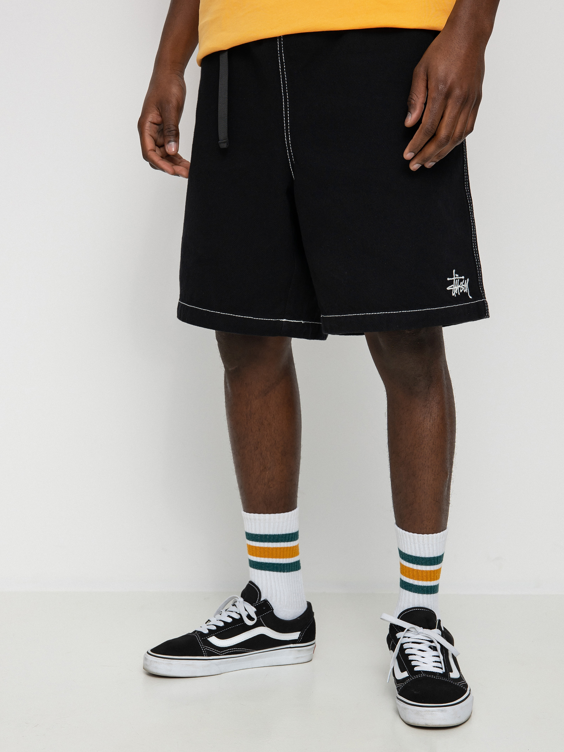 Stussy Loose Twill Mountain Shorts - black (black)