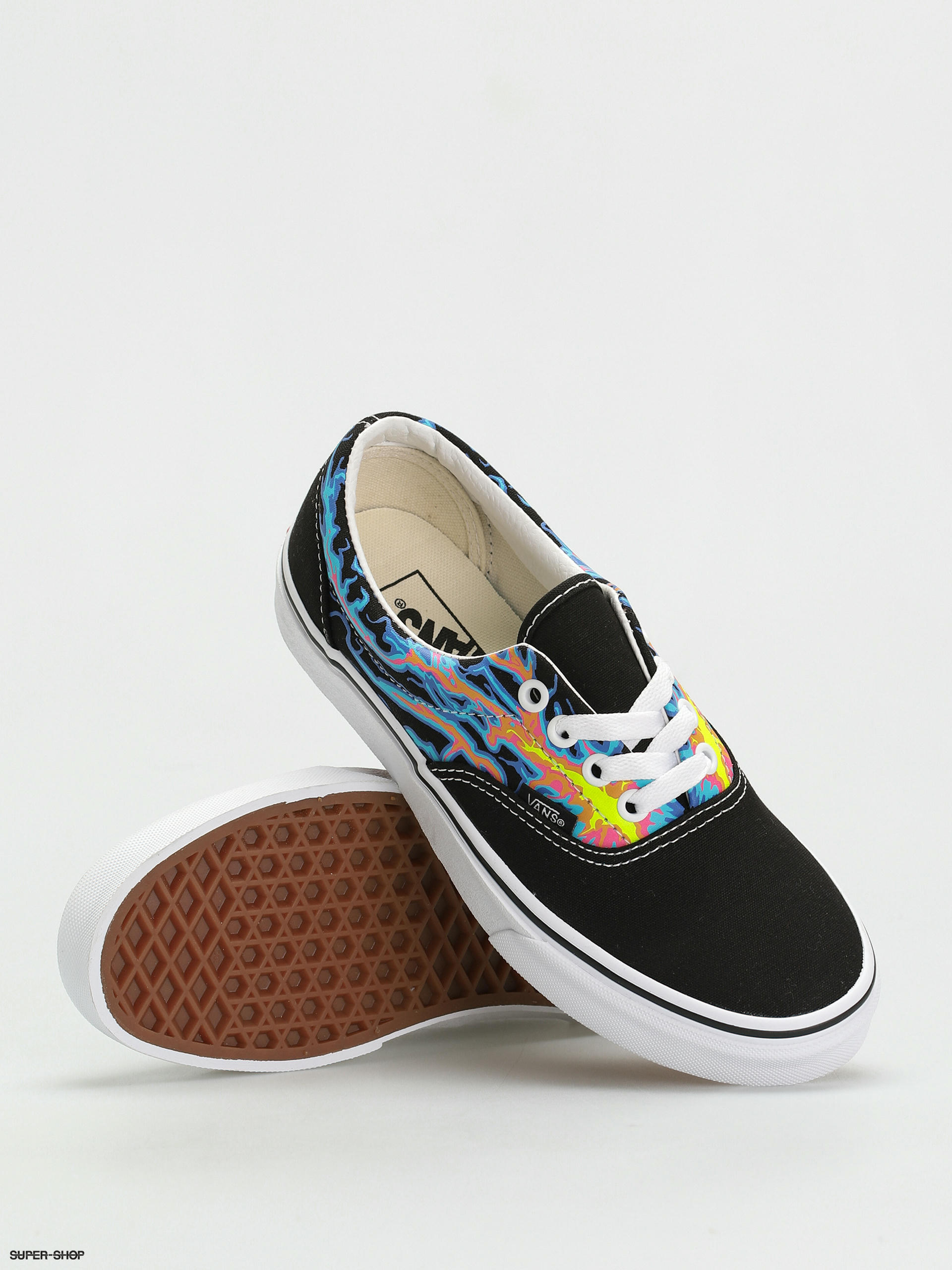 vans era flame