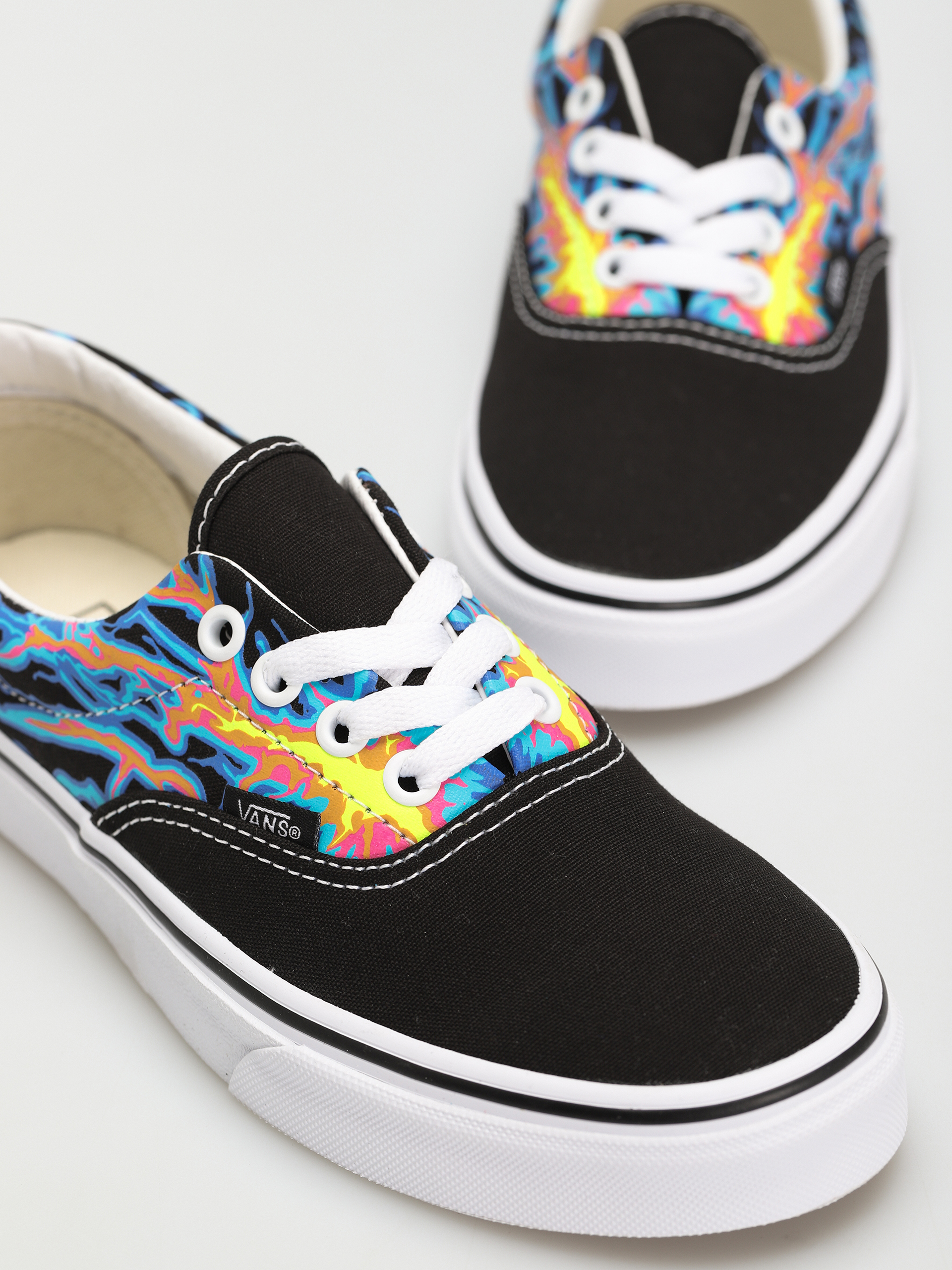 Vans Era Schuhe (electric flame/black/true white)