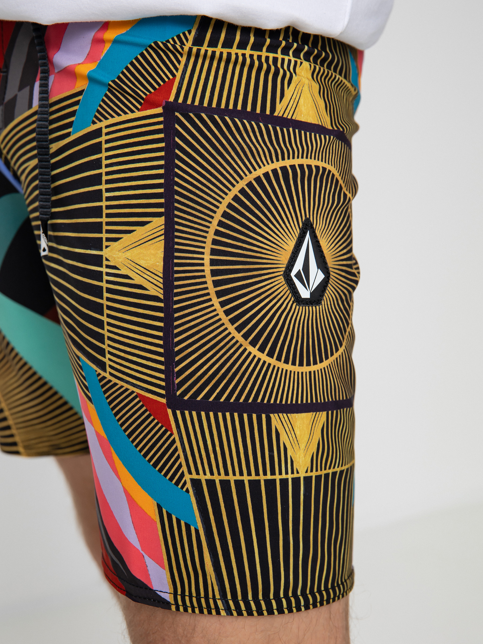 Volcom Thomas Hooper Mod 19 Board shorts (multi)