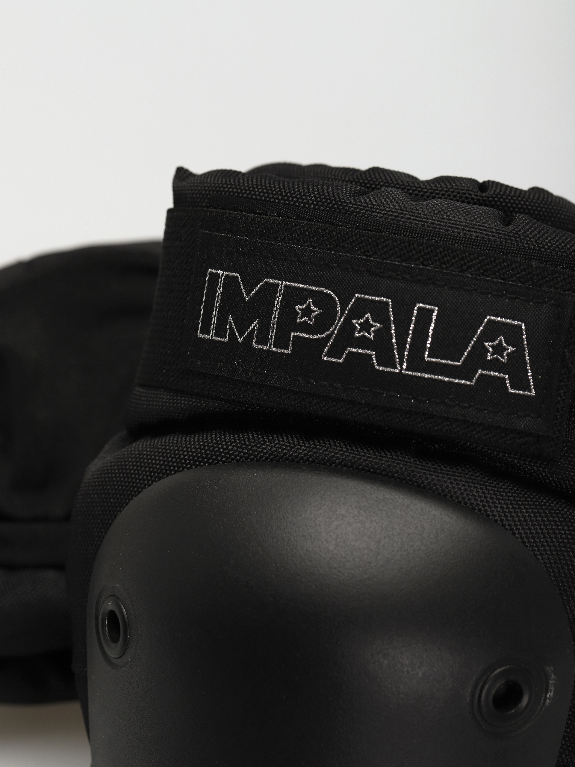 Impala Protective Set Youth JR Protectors (black)