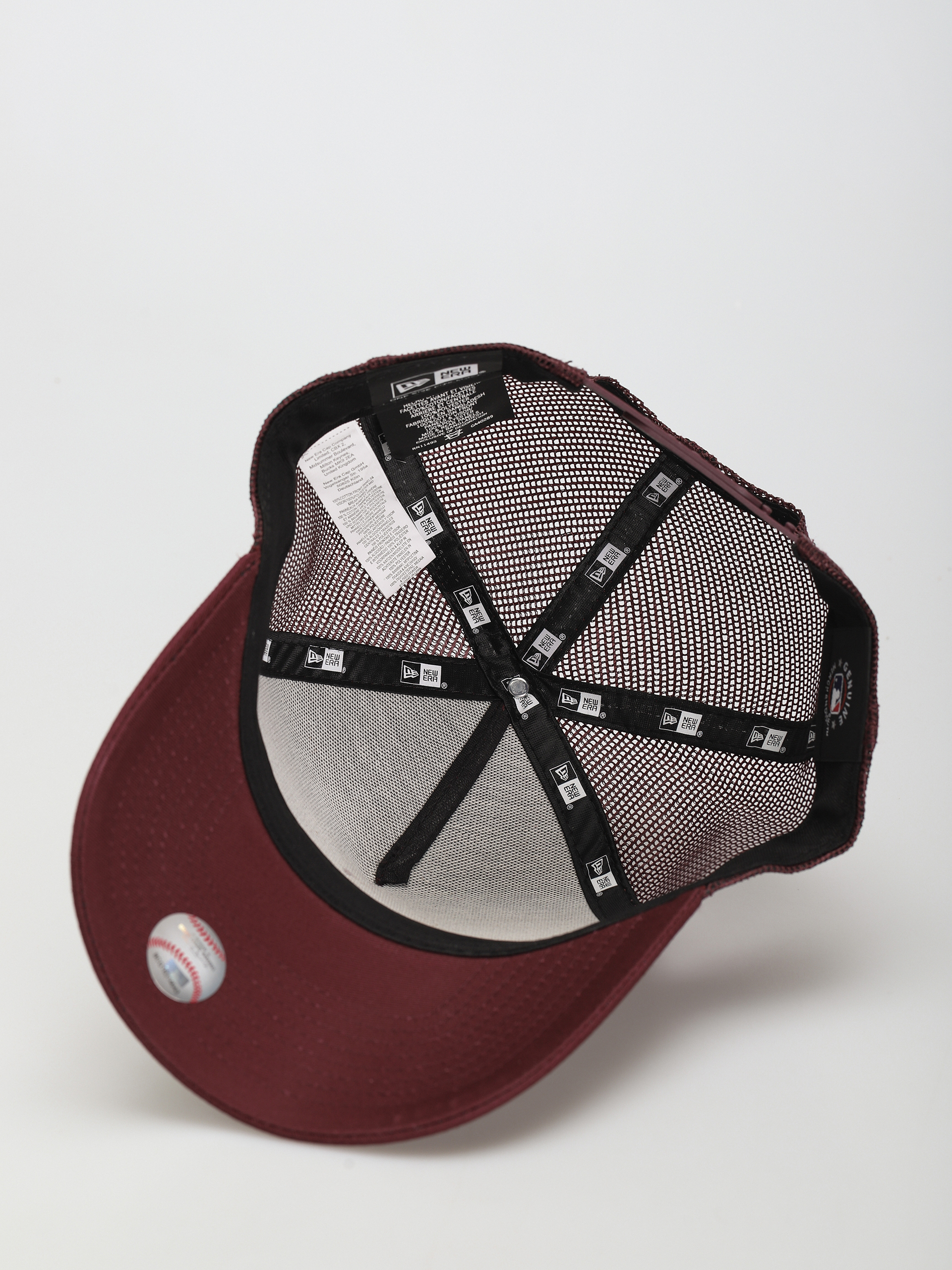 New Era Heritage Patch 9Forty Trucker Cap (maroon)