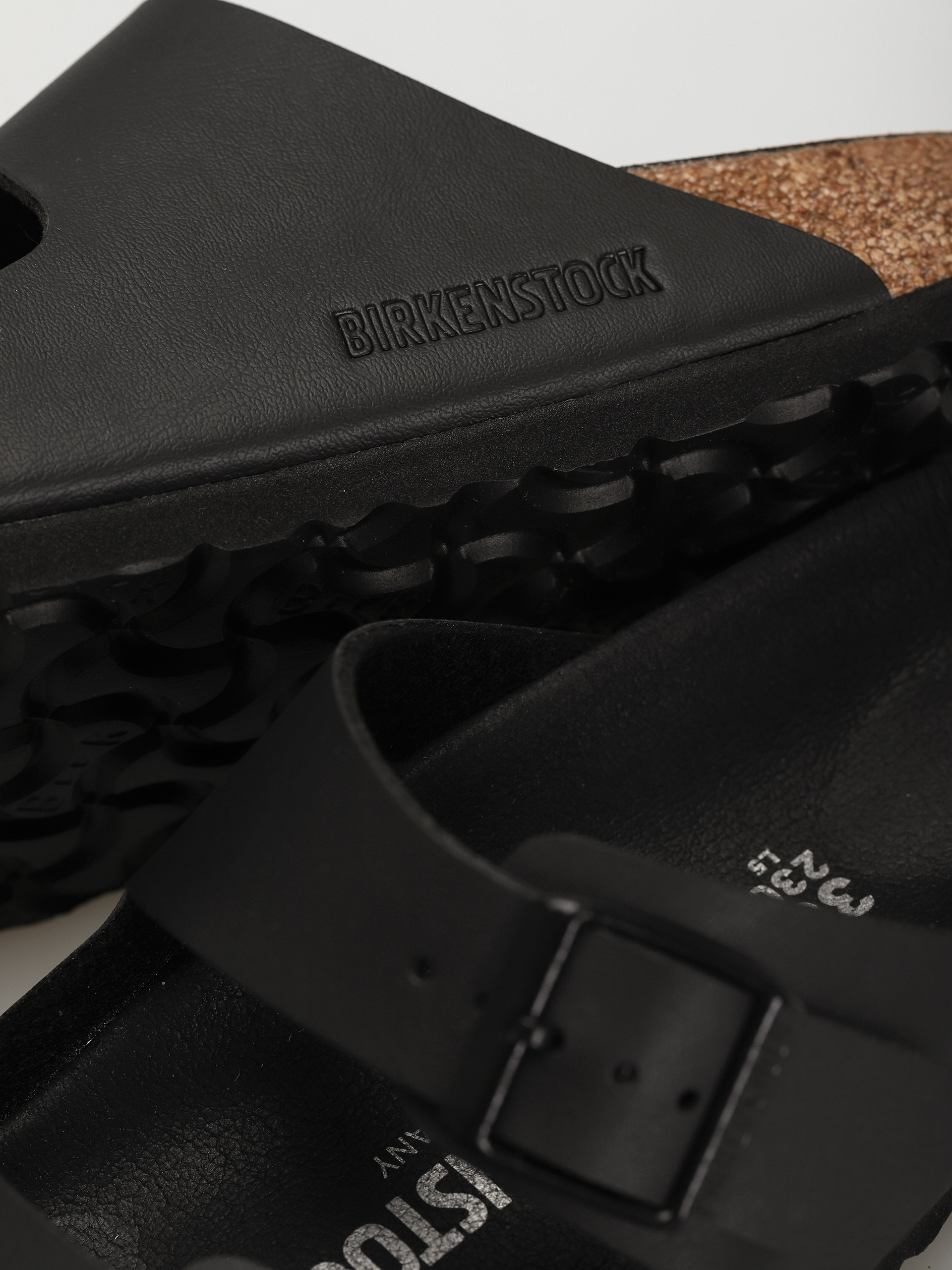 Birkenstock Arizona Narrow Flip-flops Wmn (triples black)