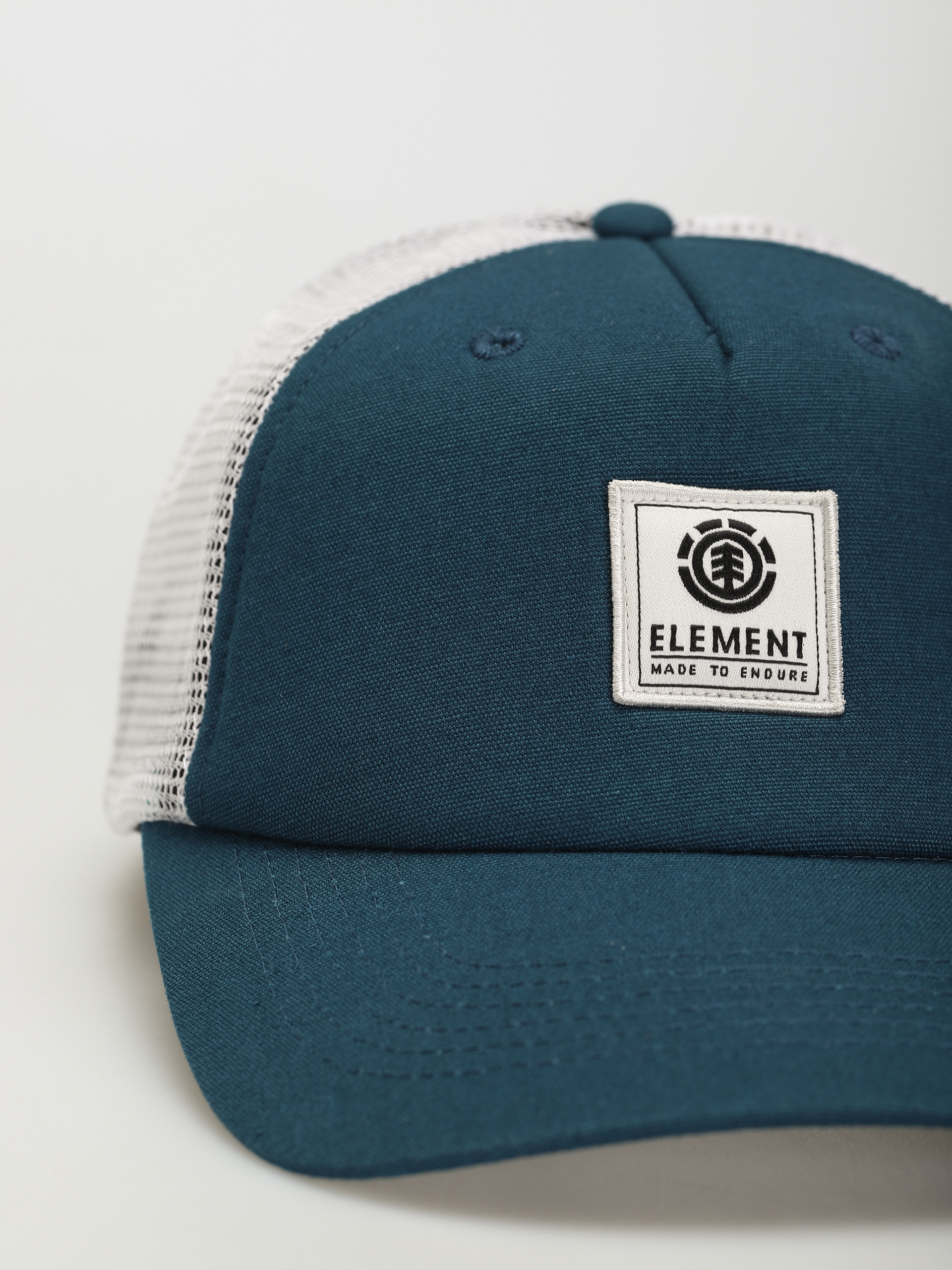 element icon mesh cap