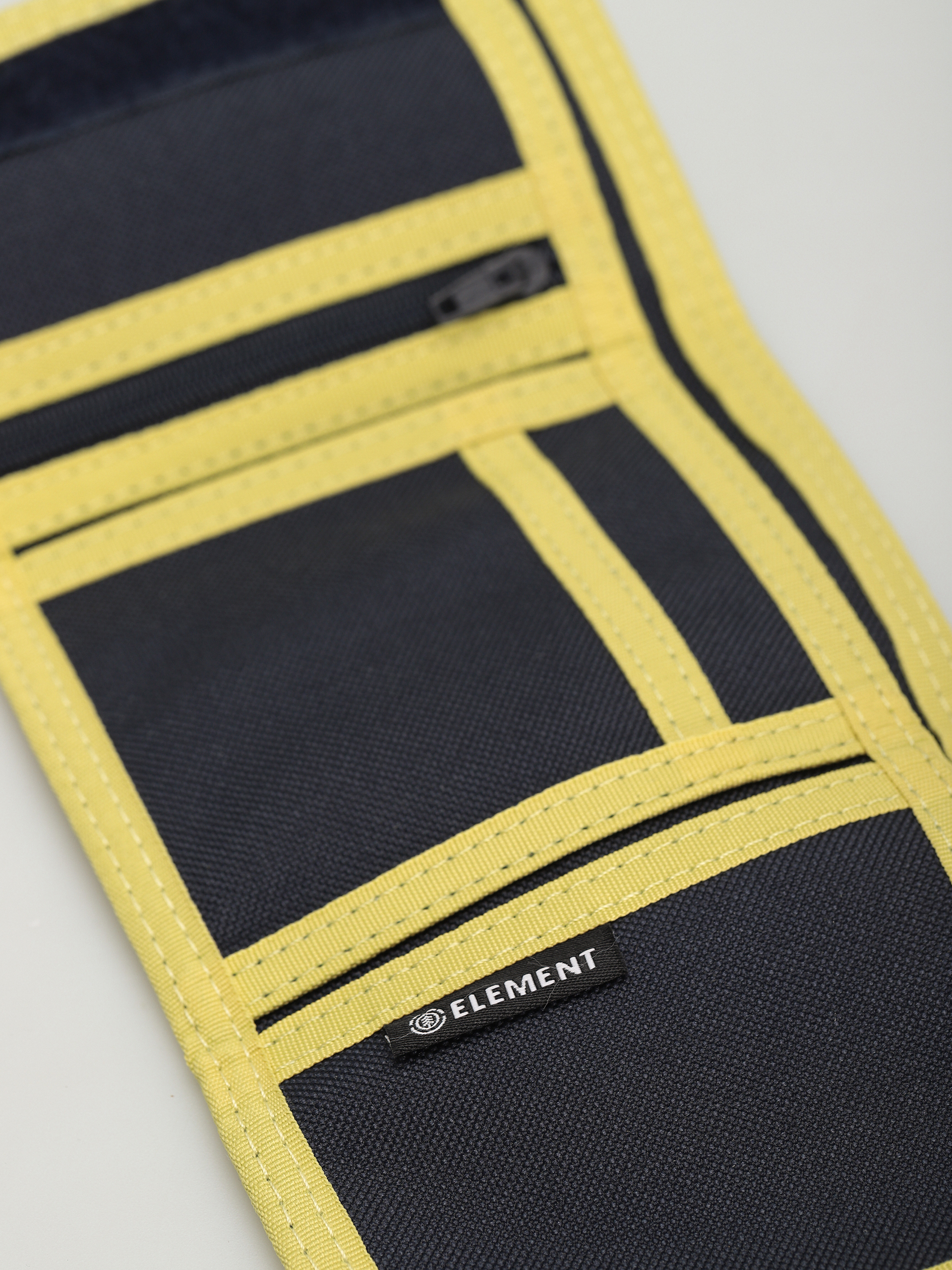 Element al Wallet (navy/yellow)