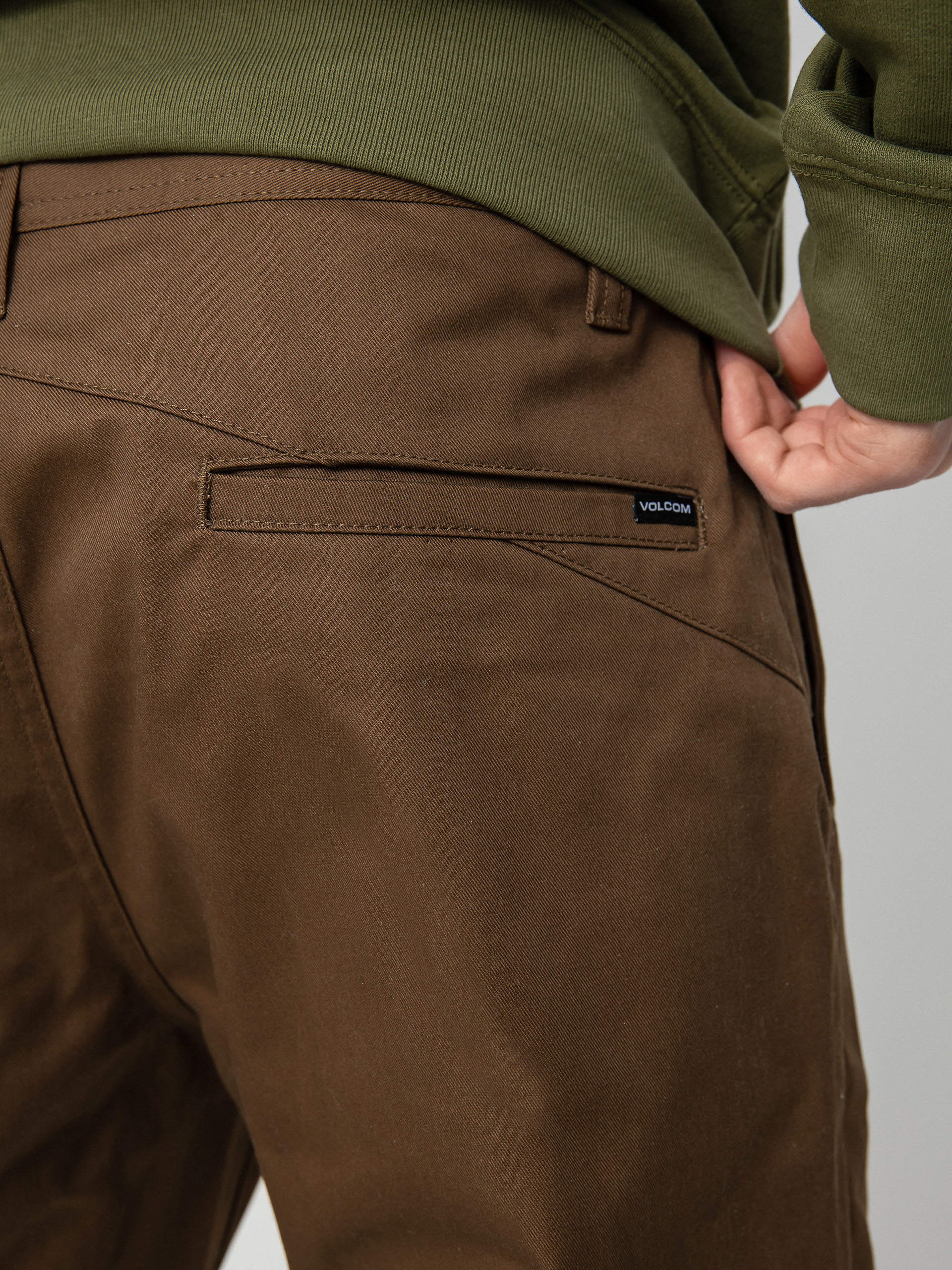 Volcom Frickin Skate Chino Pants (dark earth)