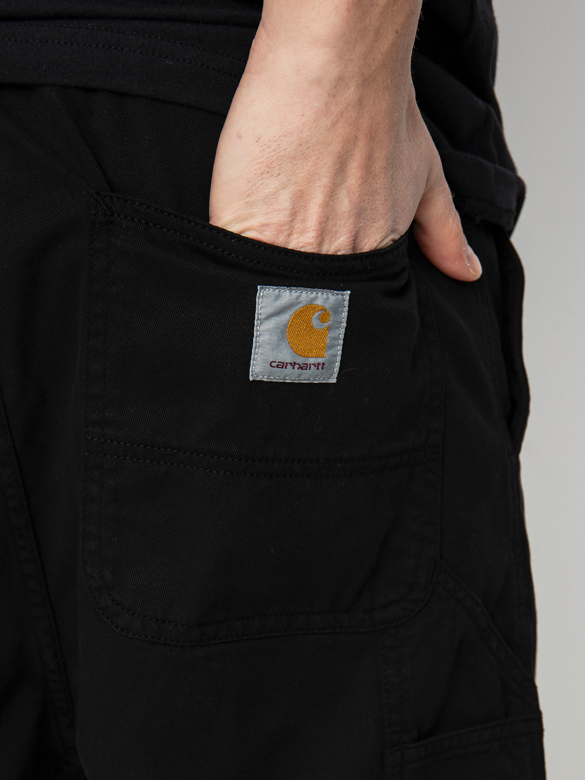 Carhartt WIP Flint Shorts (black)