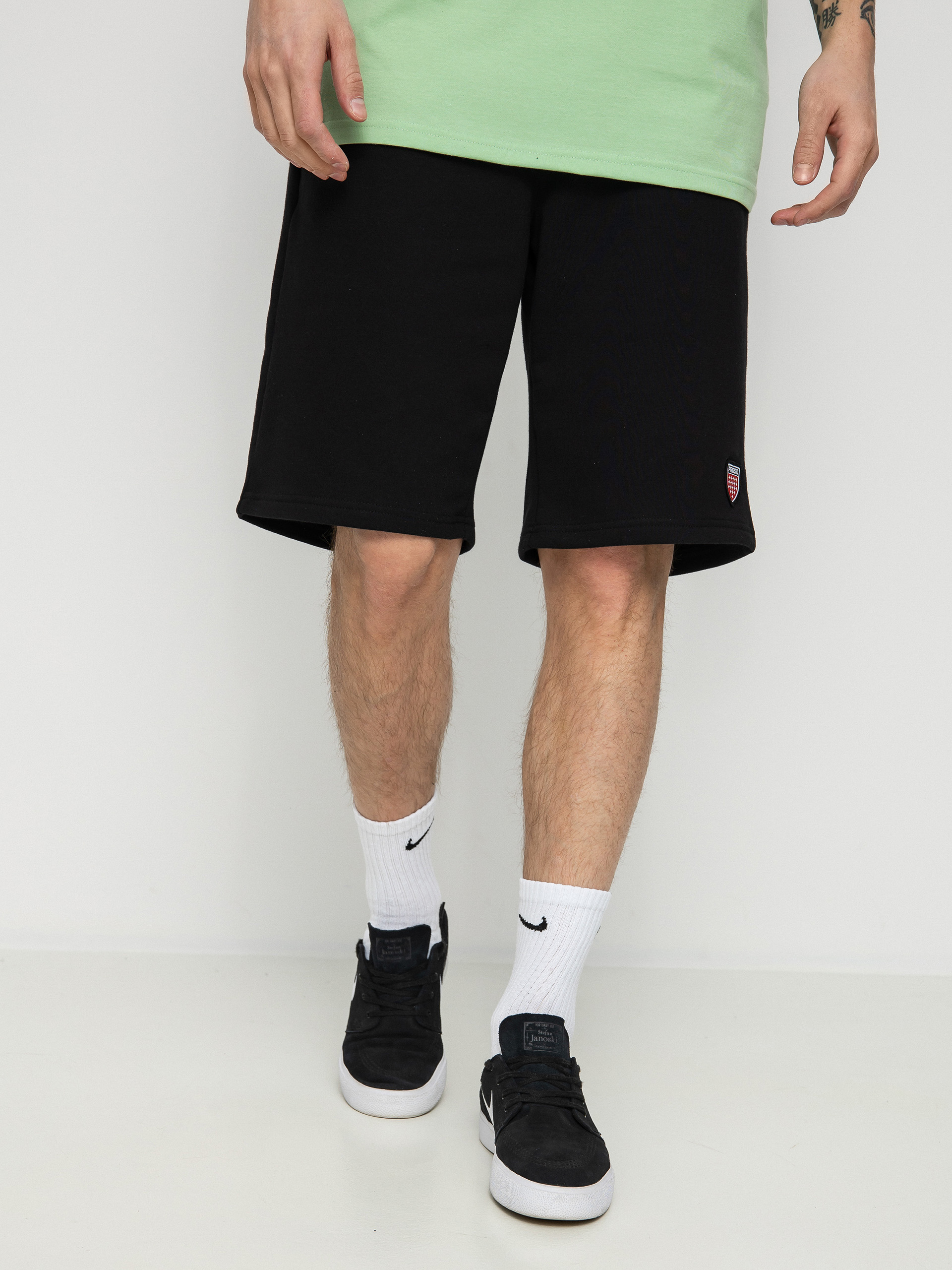 Prosto Gack Shorts (black)