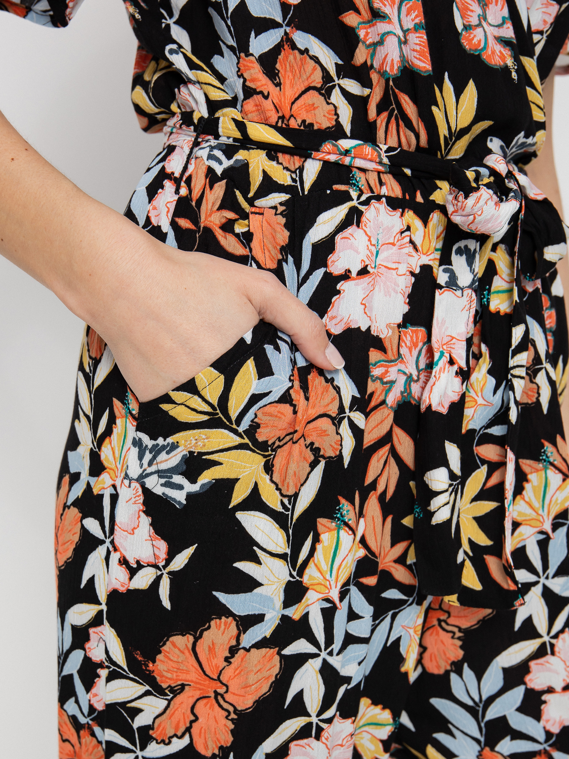 Womens Roxy Dawn Shades Overall (anthracite island vibes)