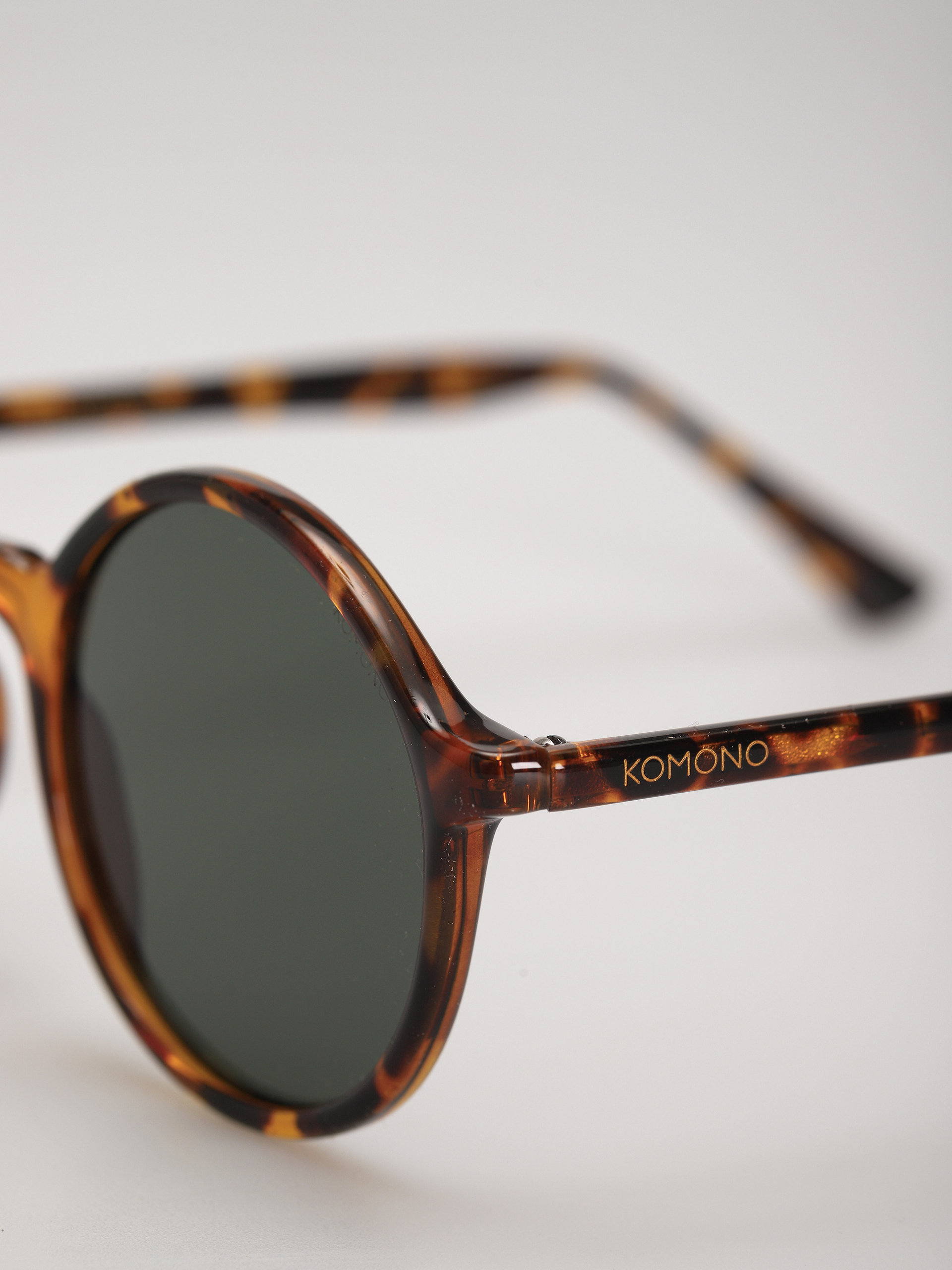 Komono Madison Sunglasses (tortoise)