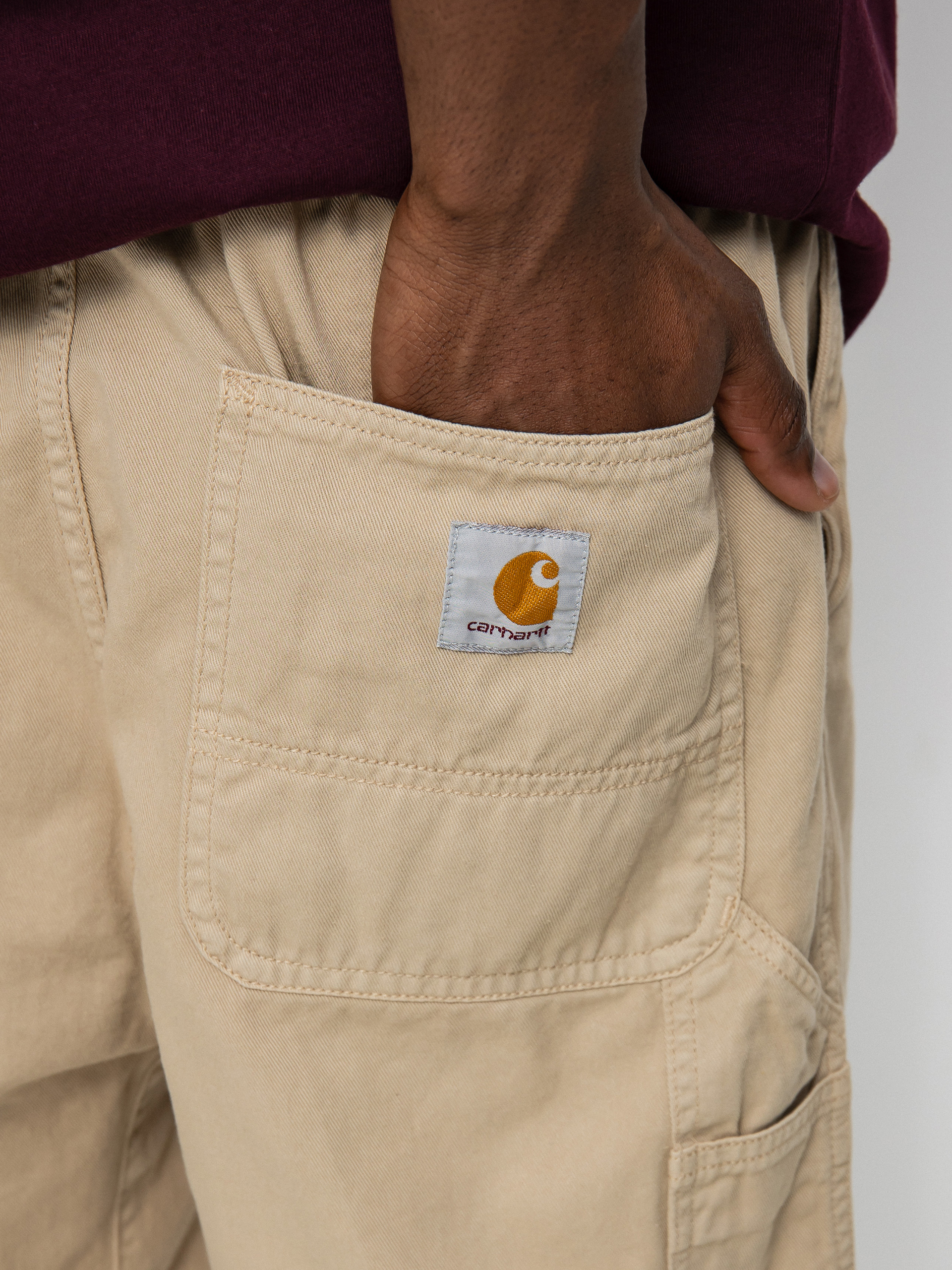 Carhartt WIP Flint Shorts (wall)