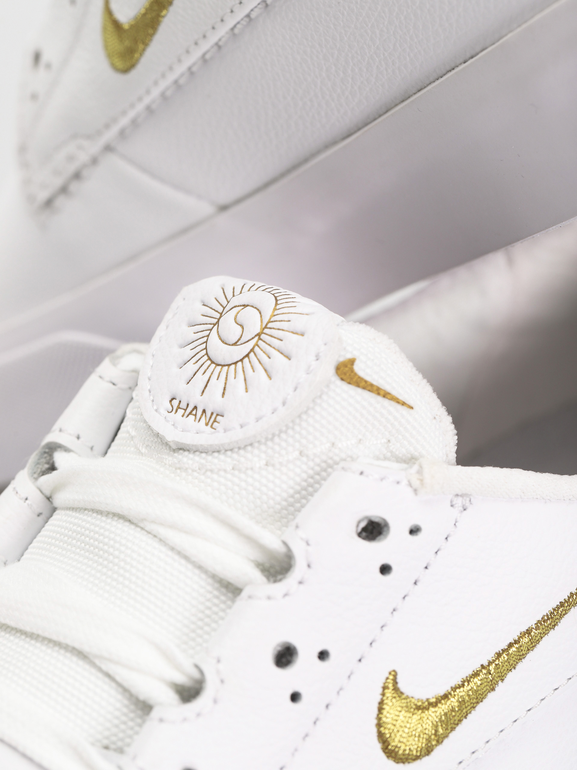 Nike SB Shane Prm Schuhe (white/metallic gold white white)