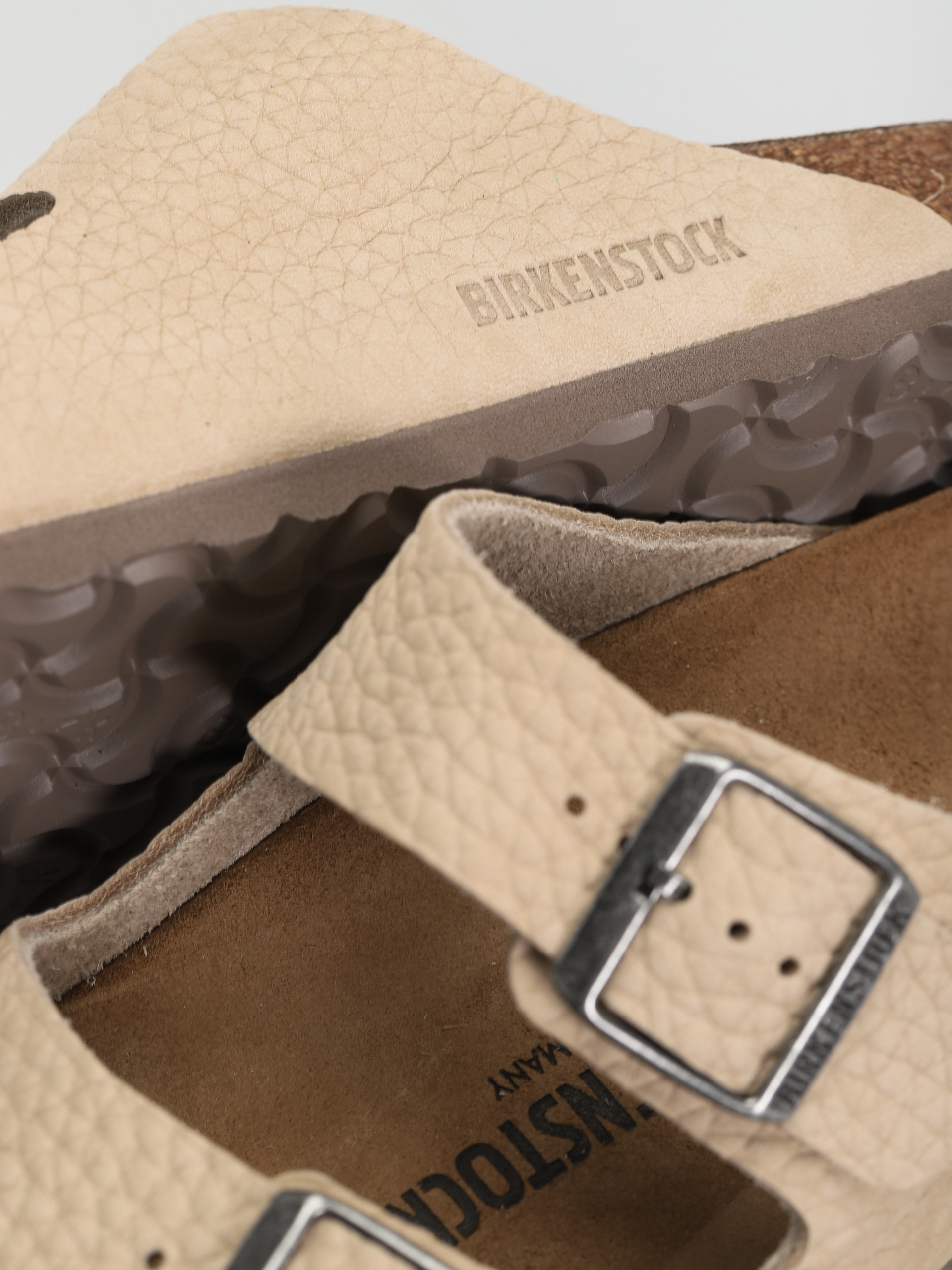 arizona nubuck leather sandcastle