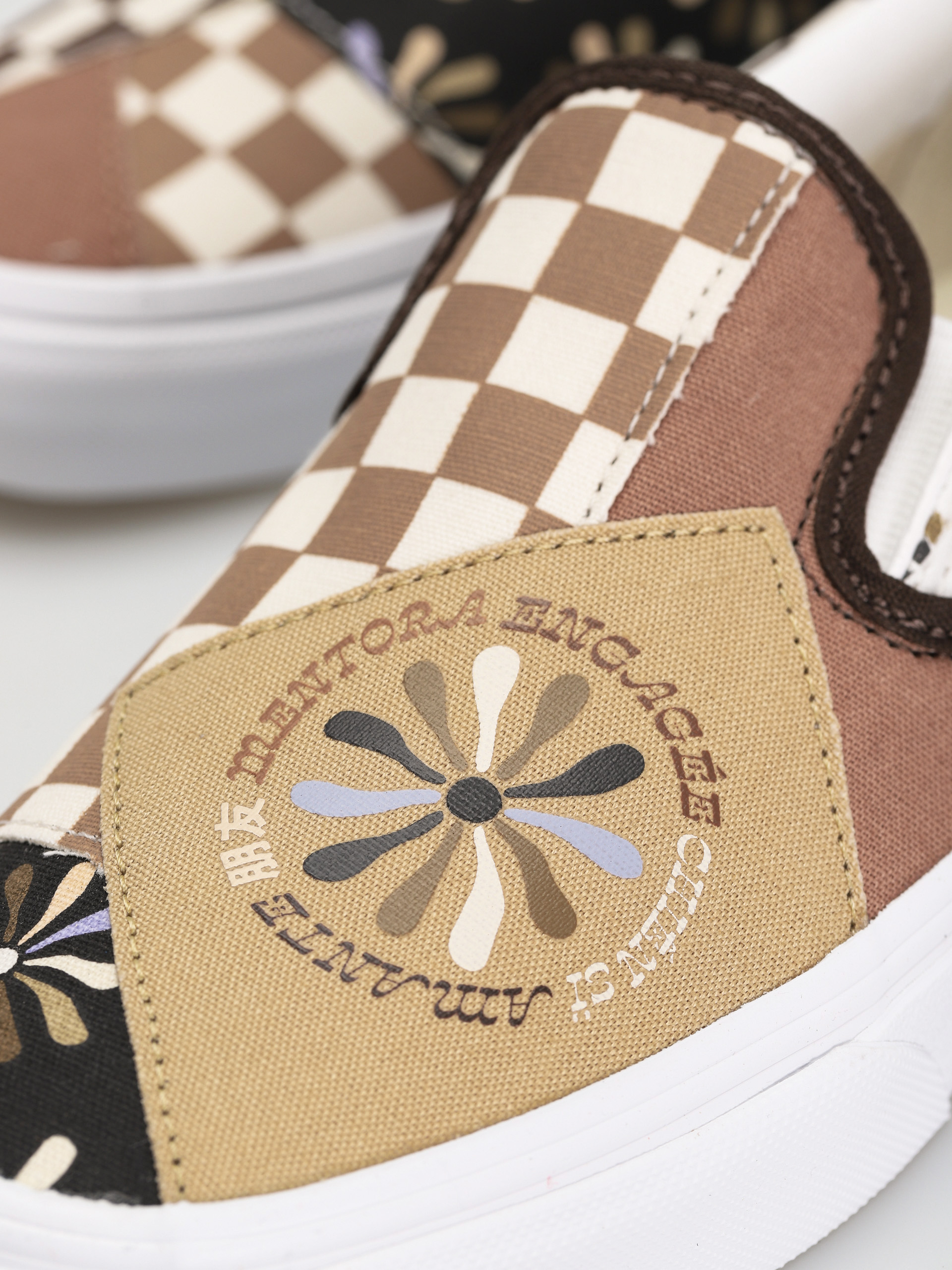 Vans Classic Slip On Shoes (patchwork/divine/multi/true white)