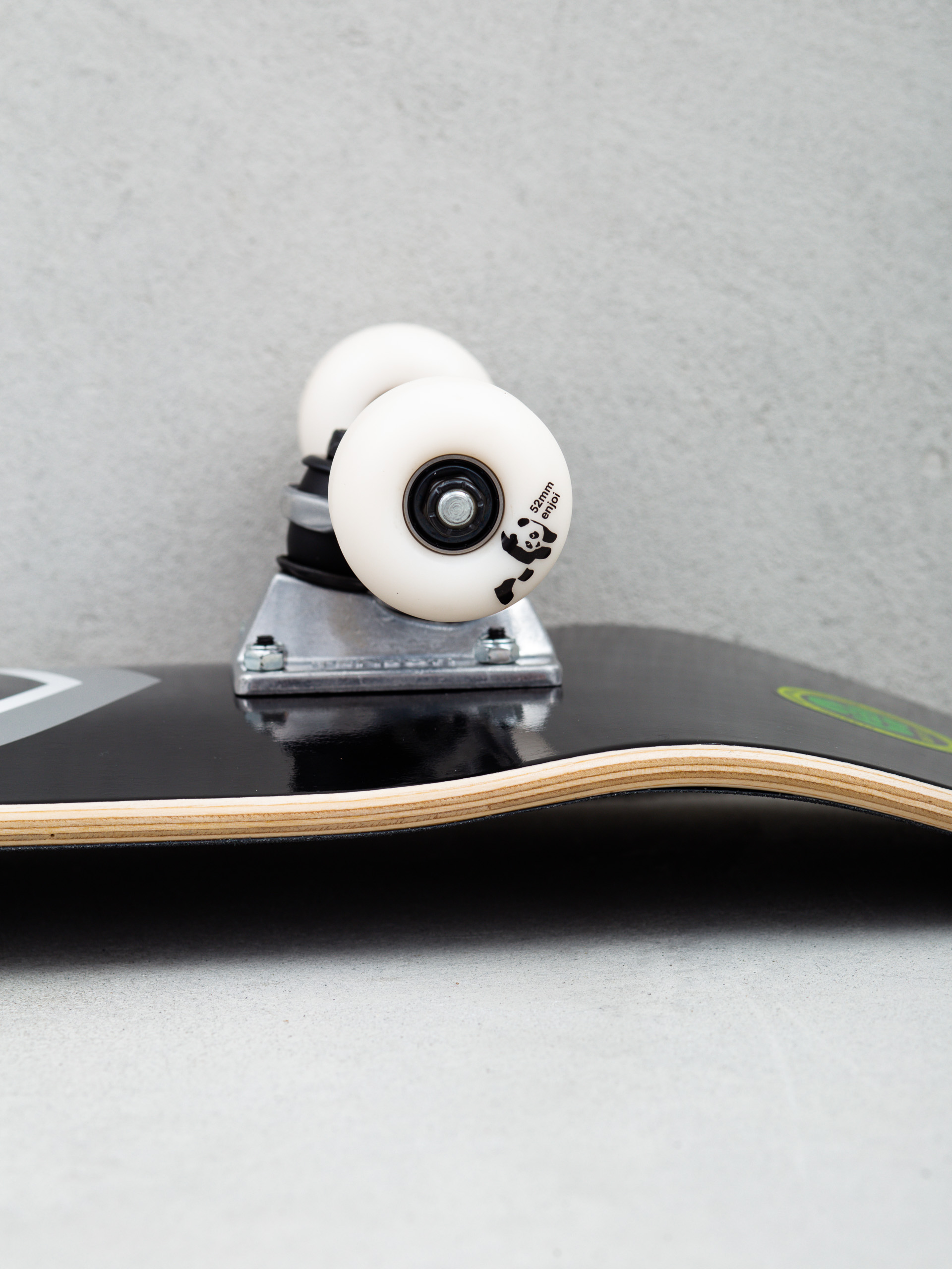 Enjoi Oaktown Skateboard (black/silver)