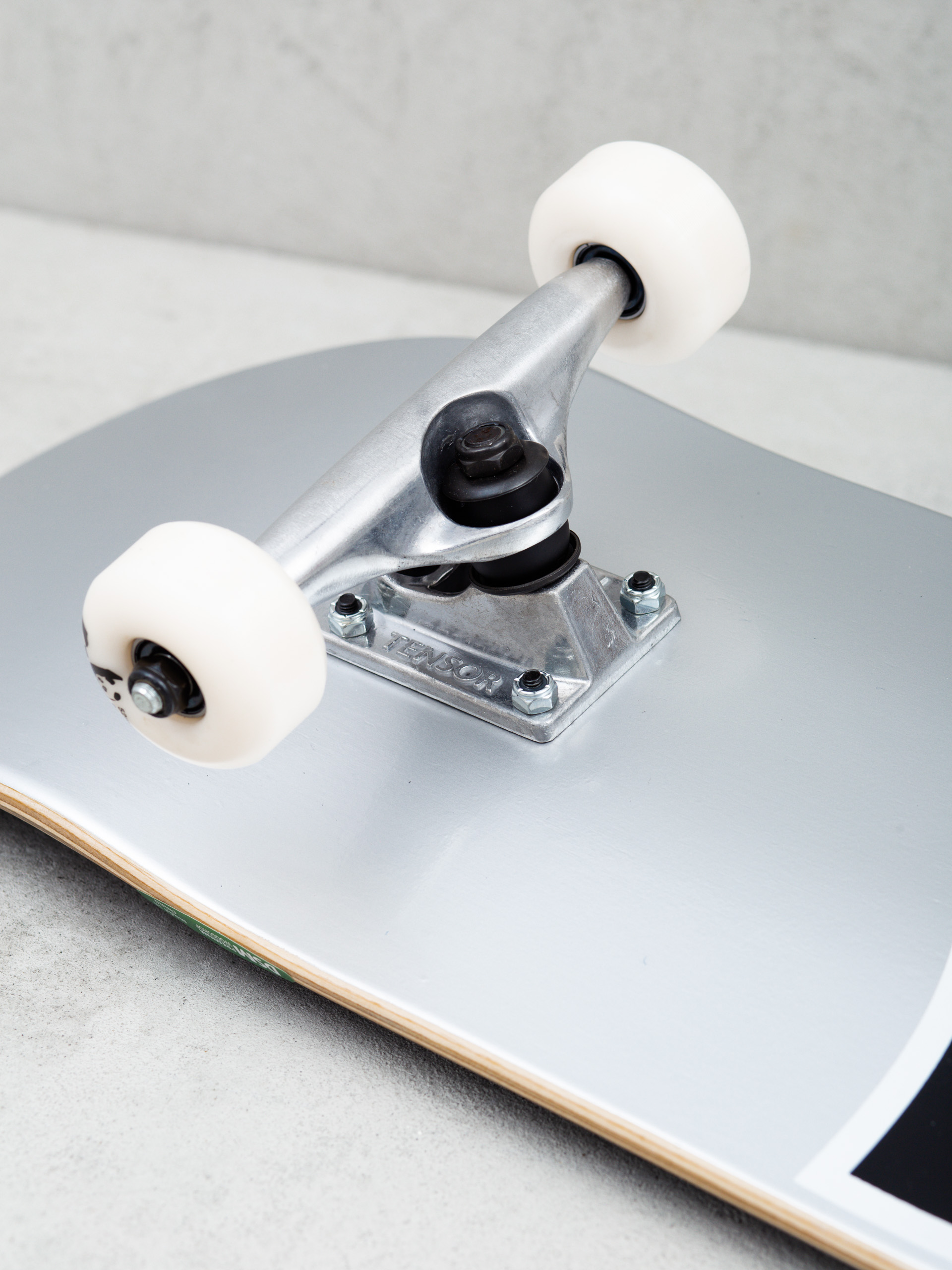Enjoi Oaktown Skateboard (black/silver)