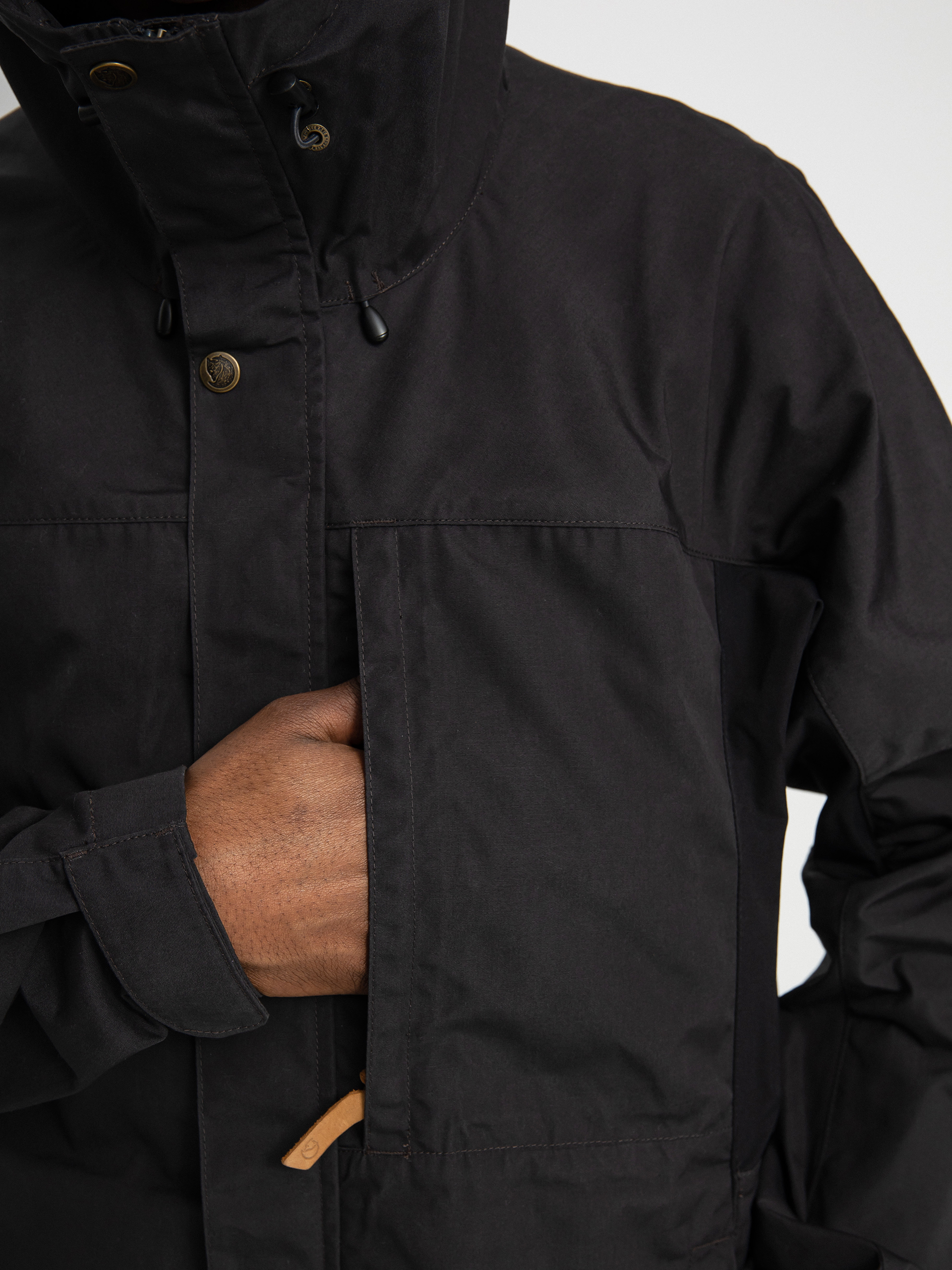 Fjallraven Kaipak Jacket (dark grey/black)