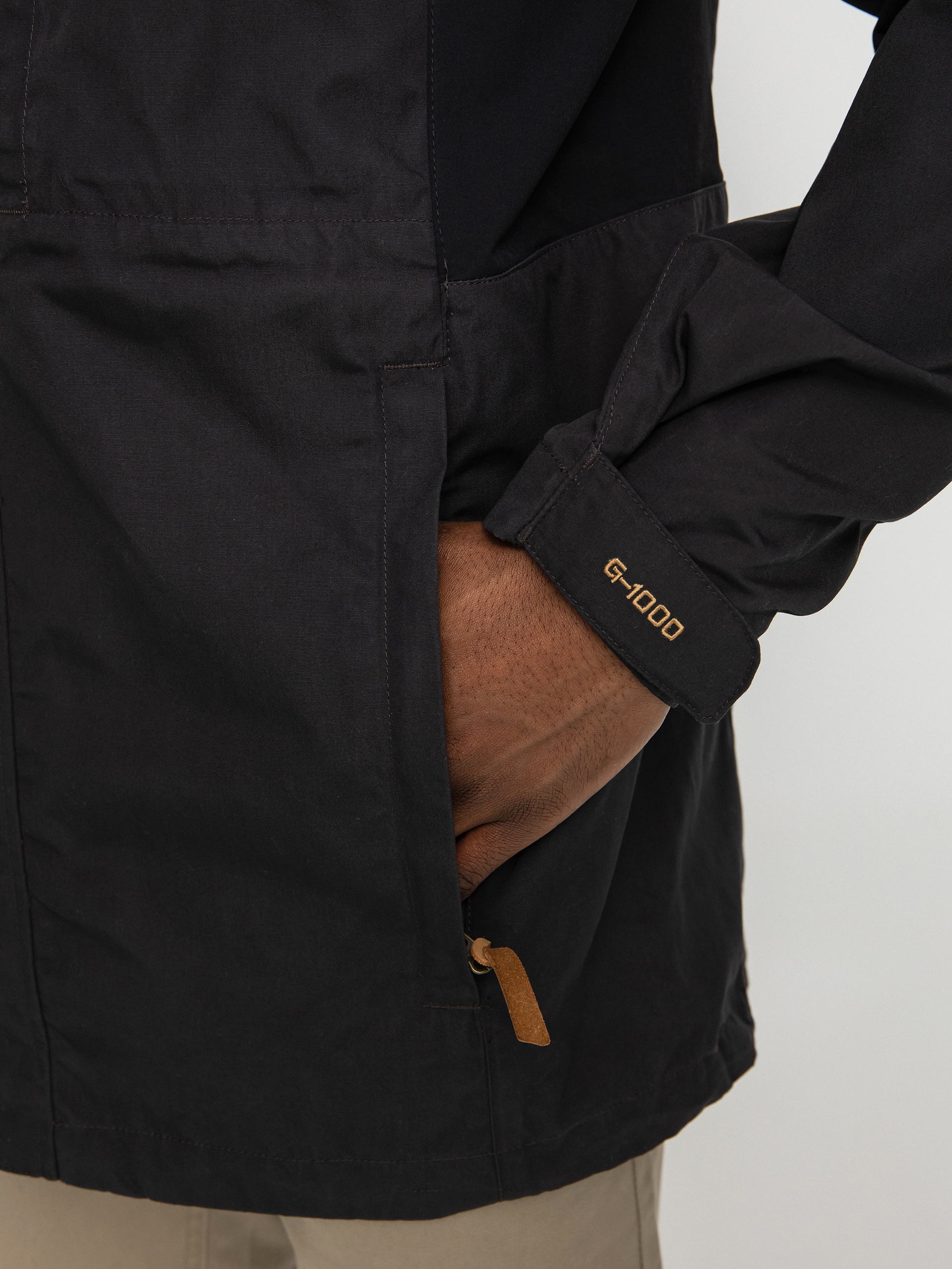 Fjallraven Kaipak Jacket (dark grey/black)