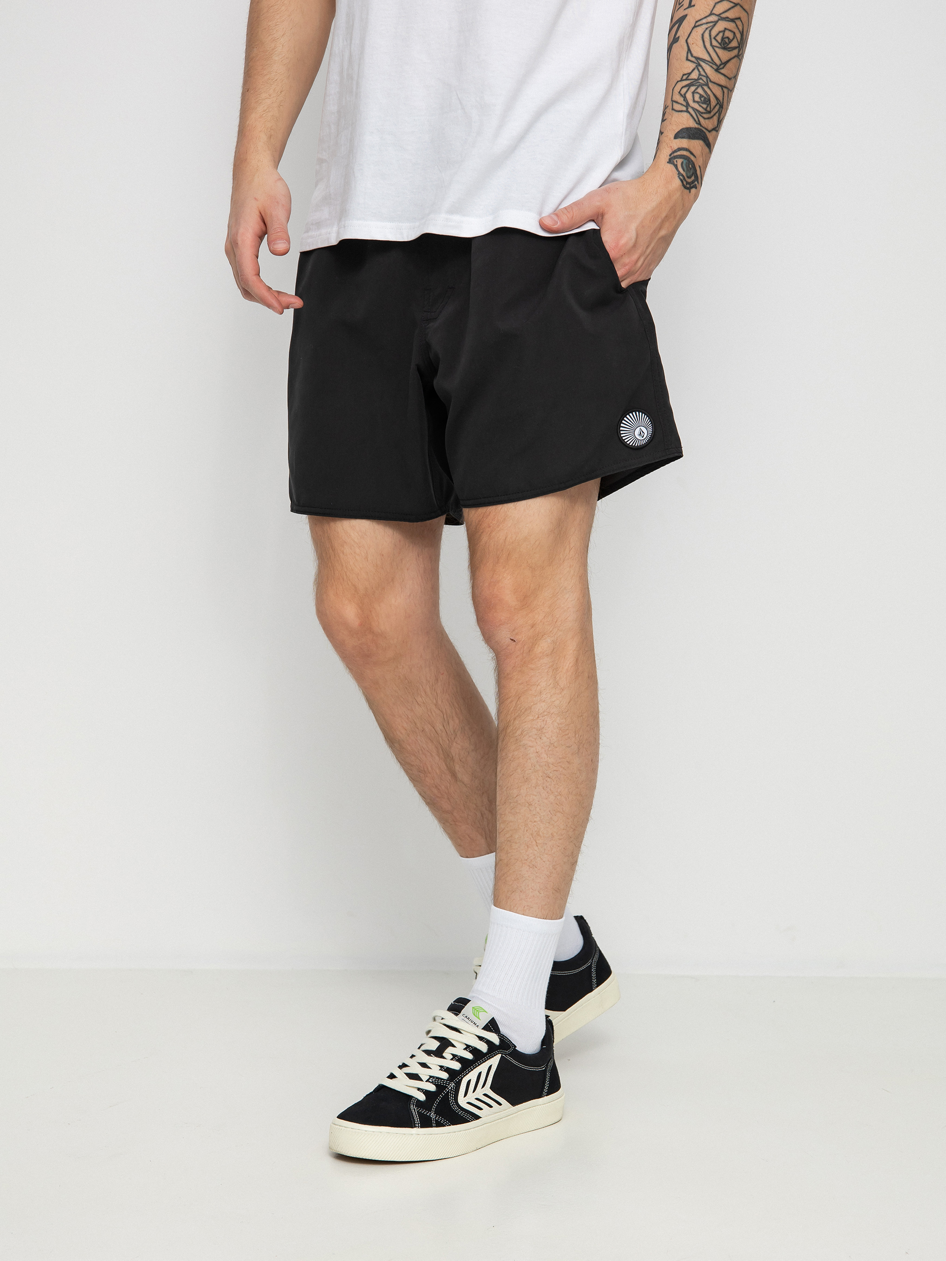 Volcom Lido Solid Trunk 16 Boardshorts (black)