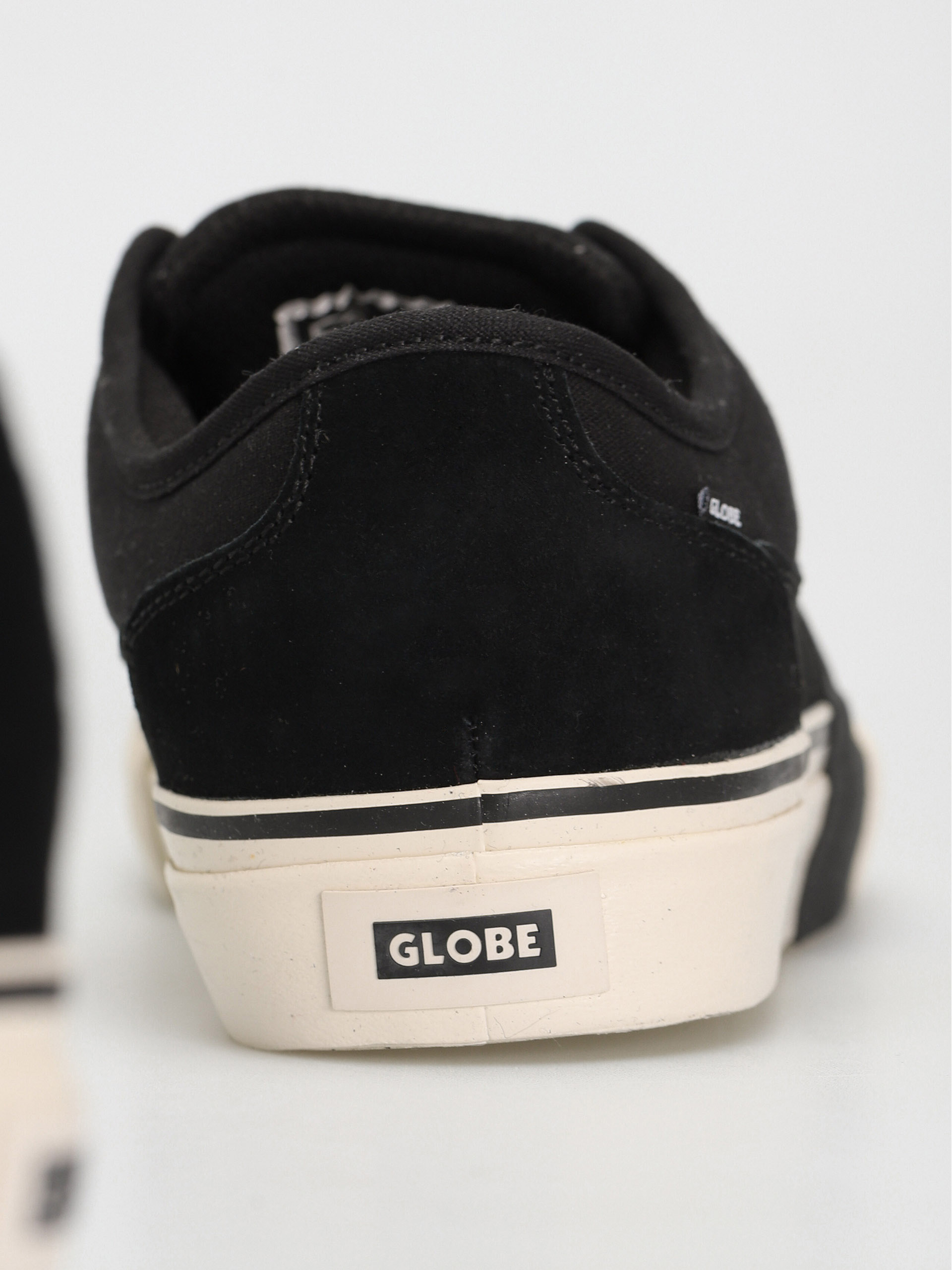 Globe Mahalo Plus Shoes (black/antique) 