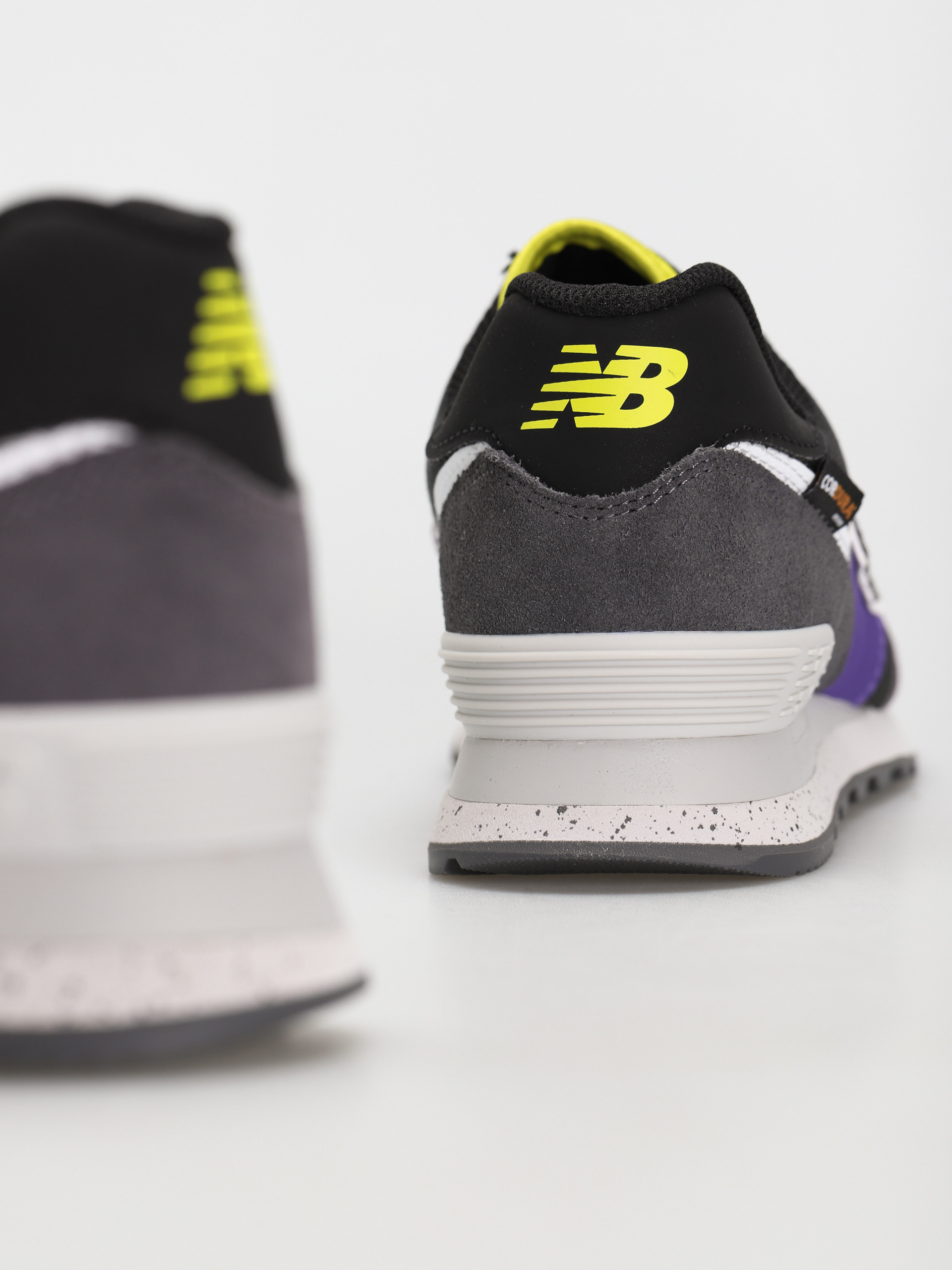 New Balance 574 Shoes (black/purple)