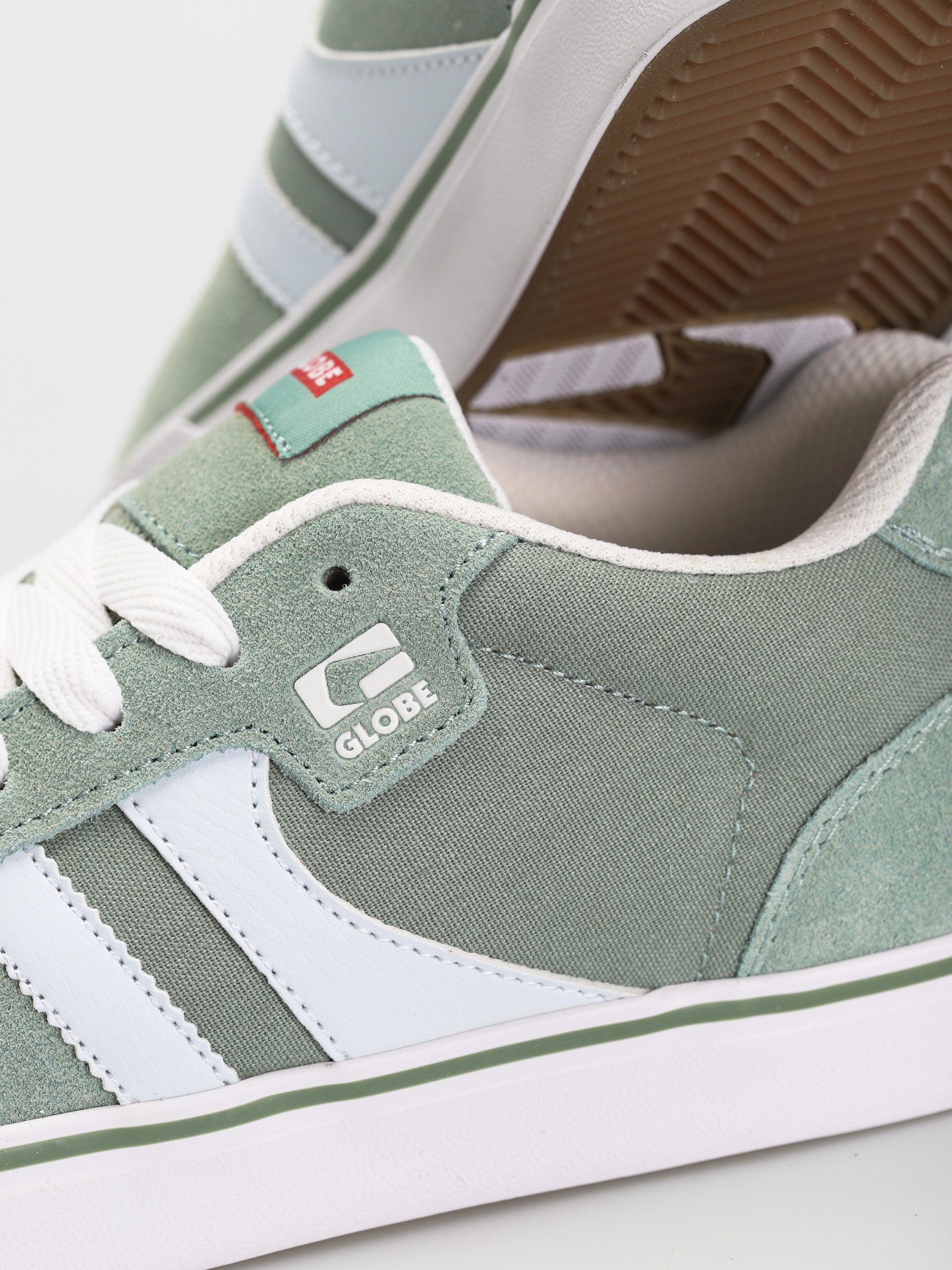 globe encore 2 green