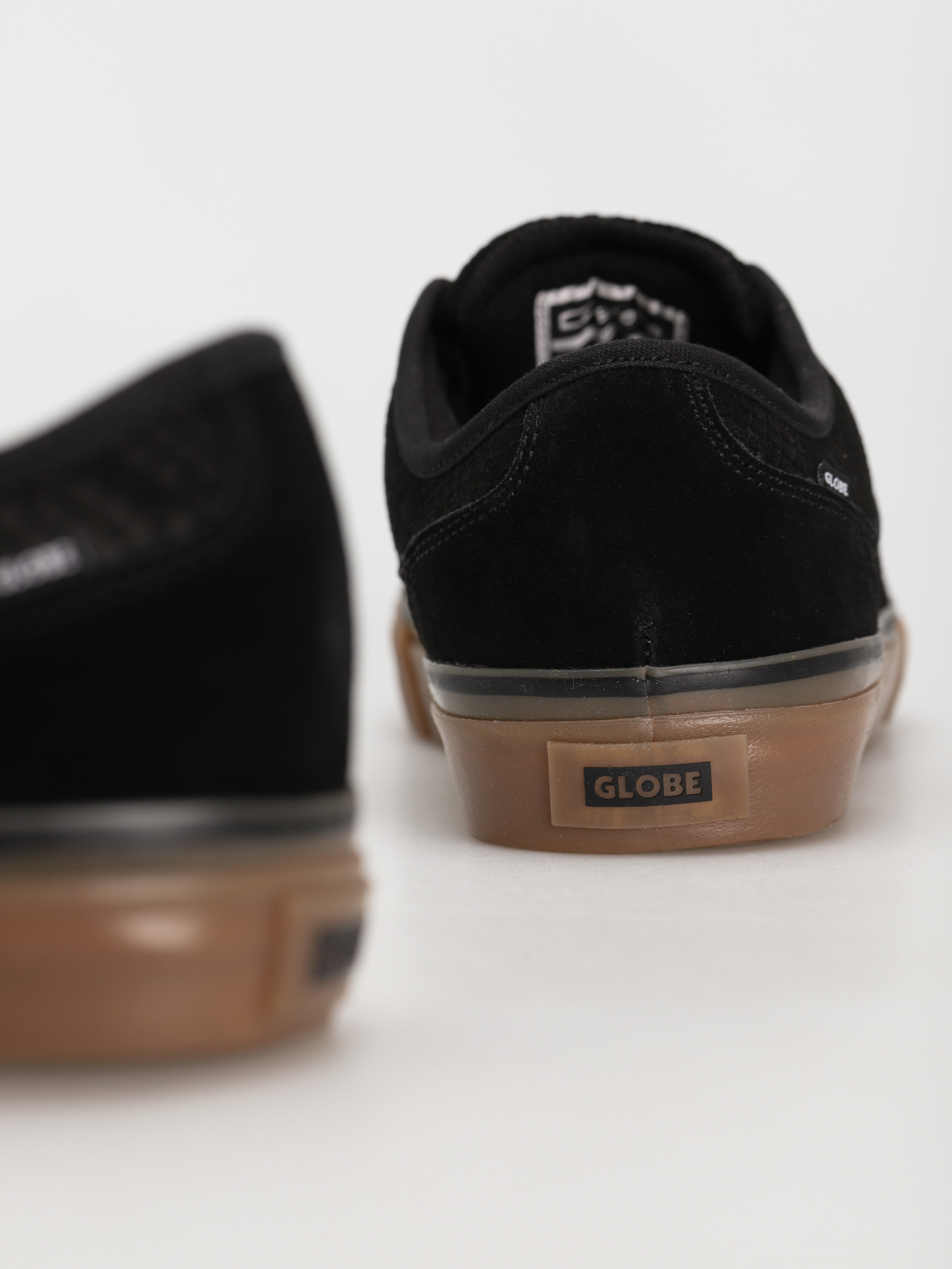 Globe Mahalo Shoes (black/snake/gum)