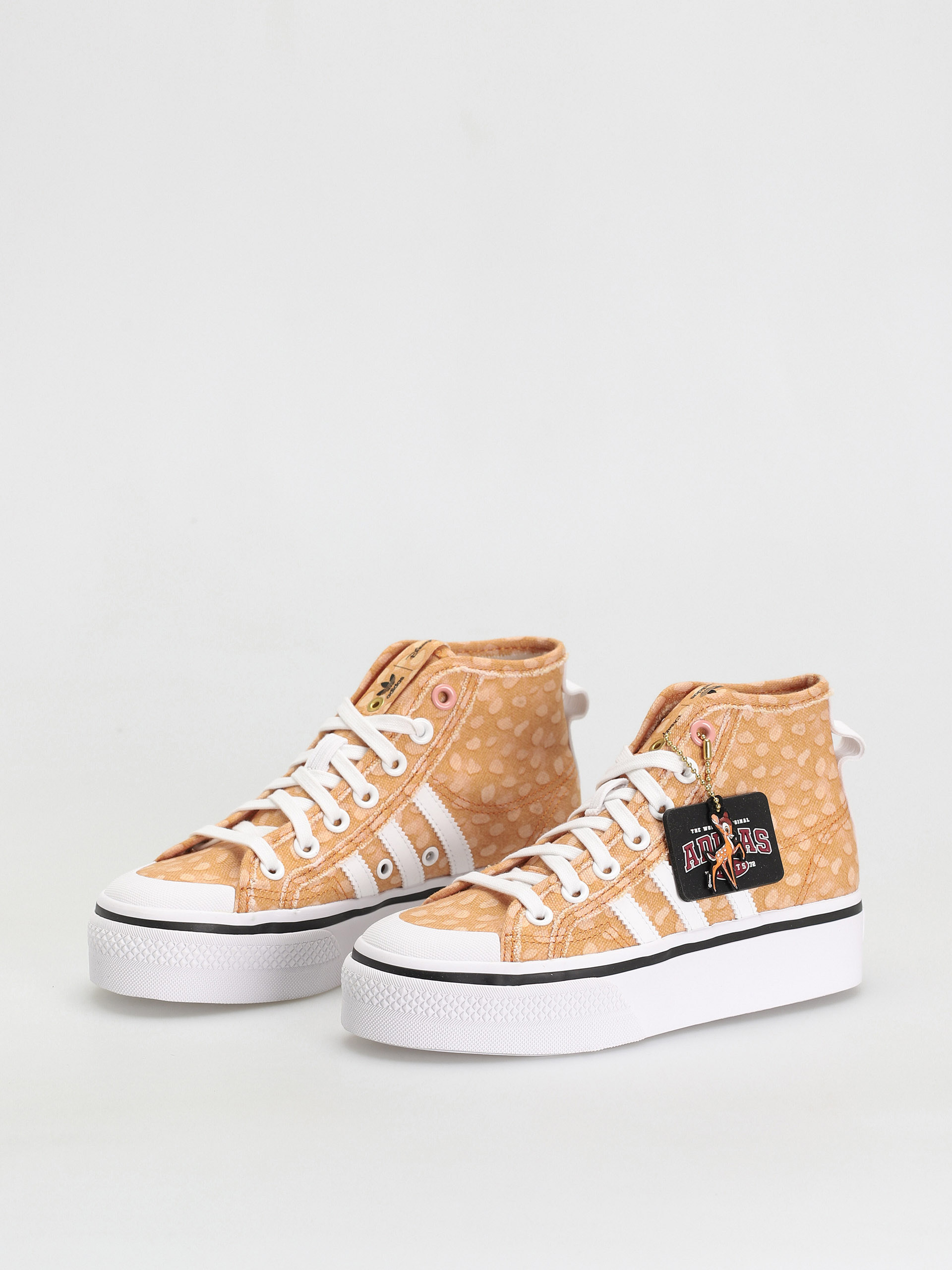 adidas Originals Disney Nizza Platfo Shoes Wmn (ftwwht/legbur/owhite)