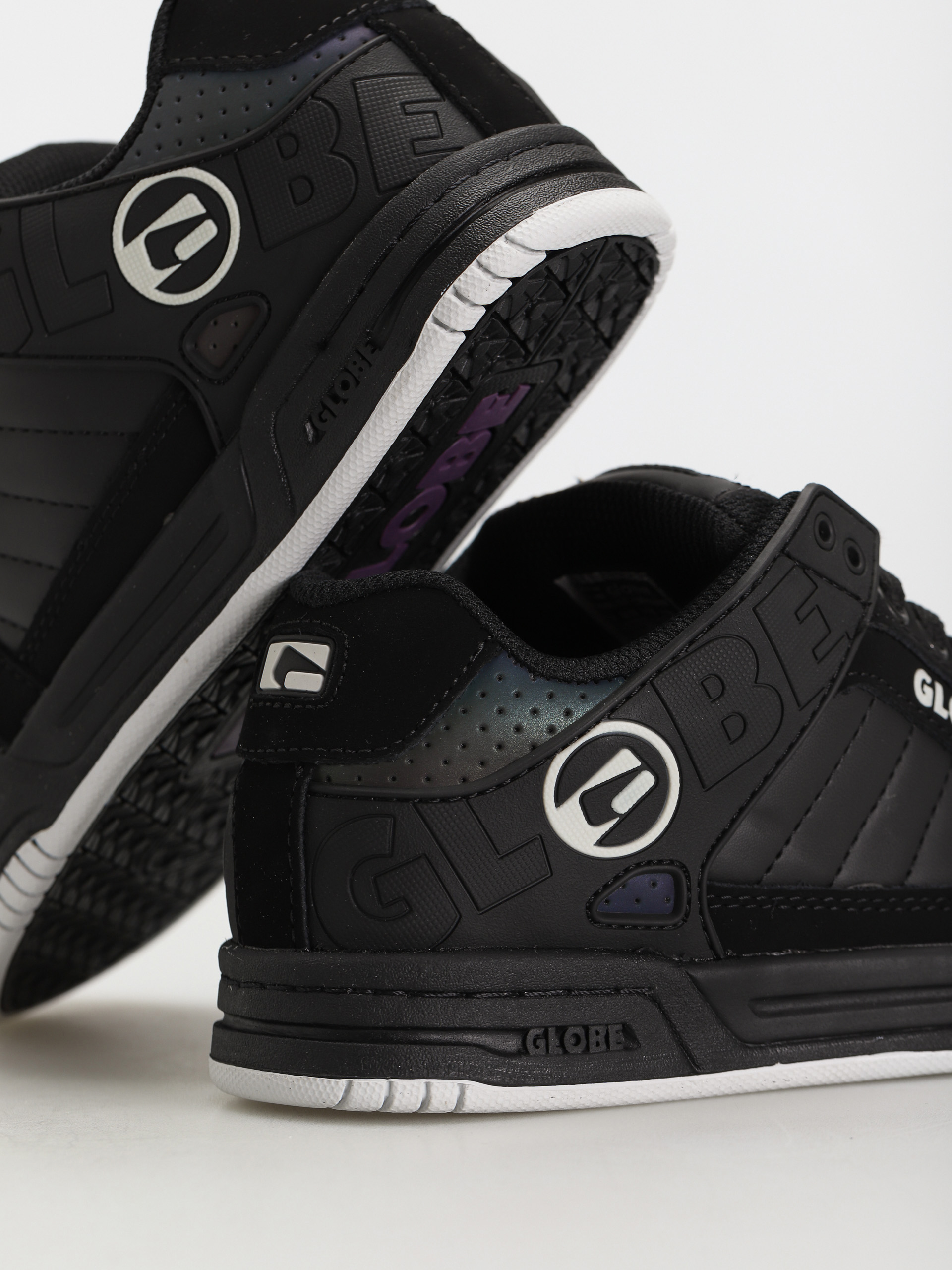 Globe Tilt JR Schuhe (black/oil)