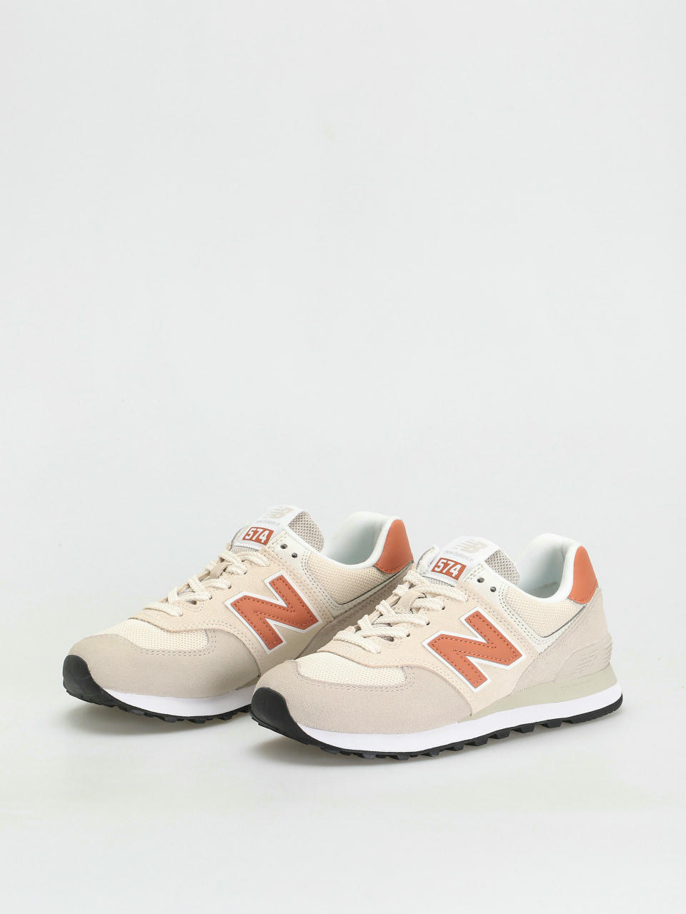 New Balance 574 Shoes Wmn (calm taupe)