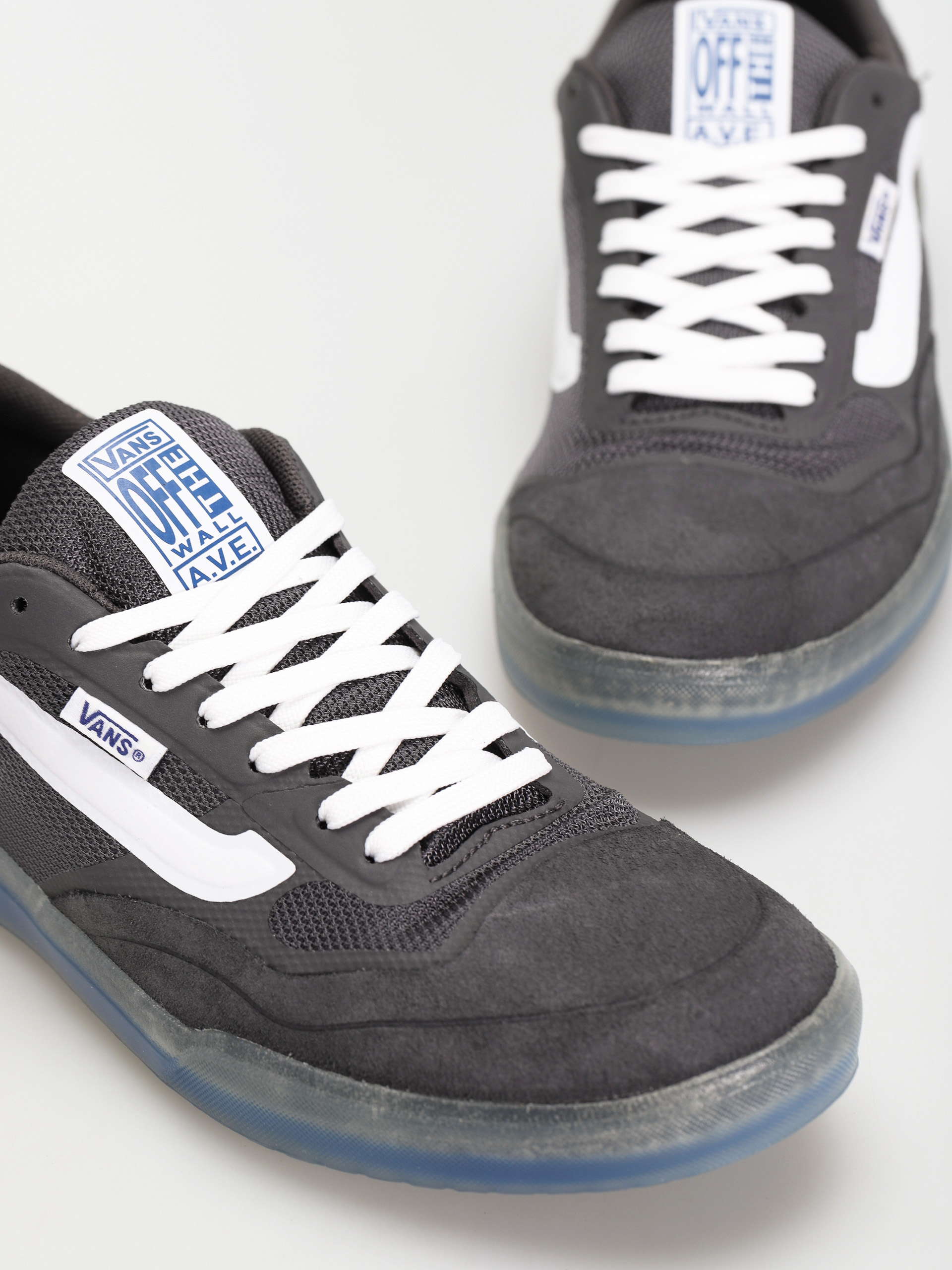 Vans Ave Shoes (asphalt/blue)