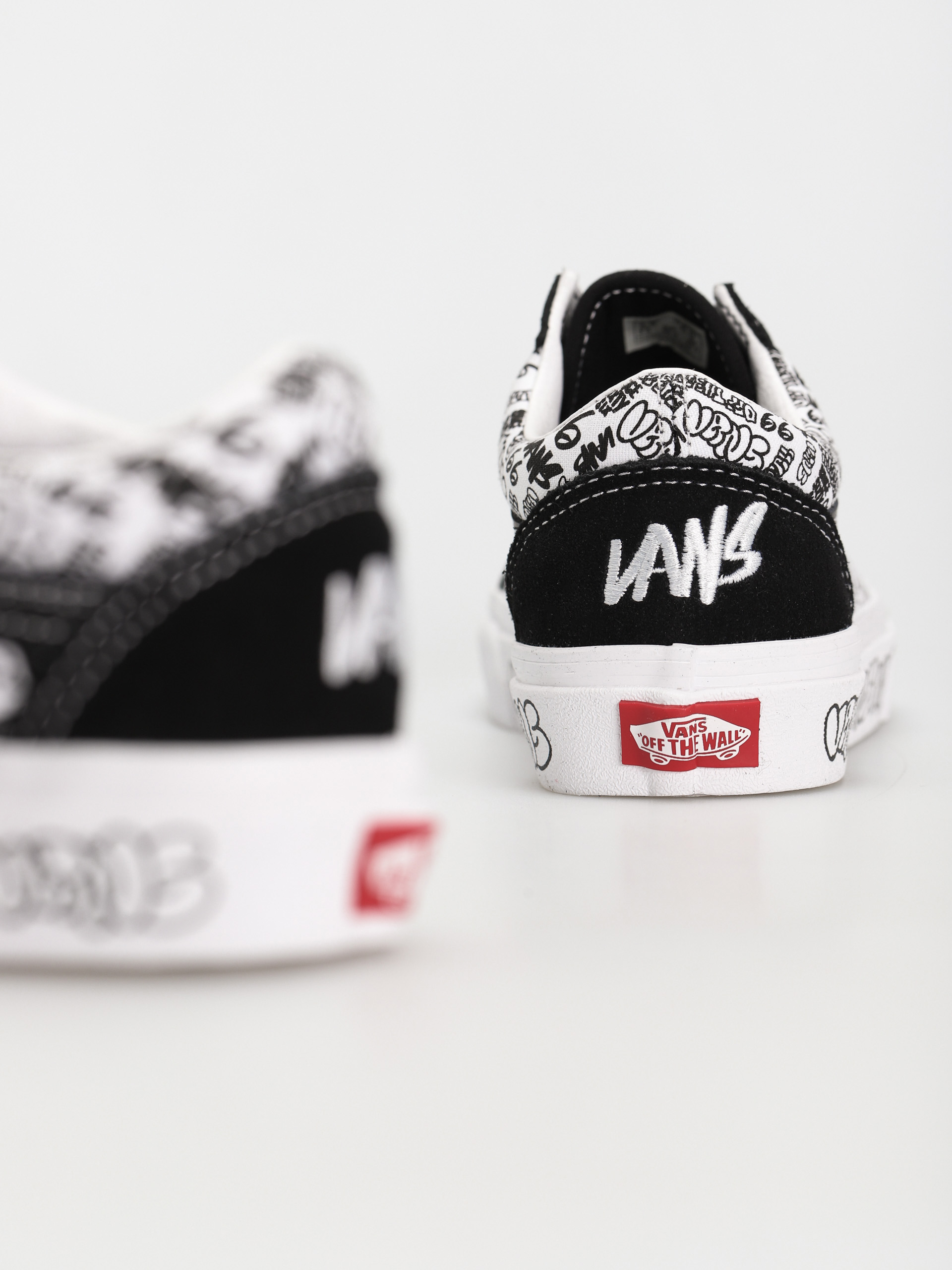 Vans Old Skool Schuhe (graffiti/black/white)