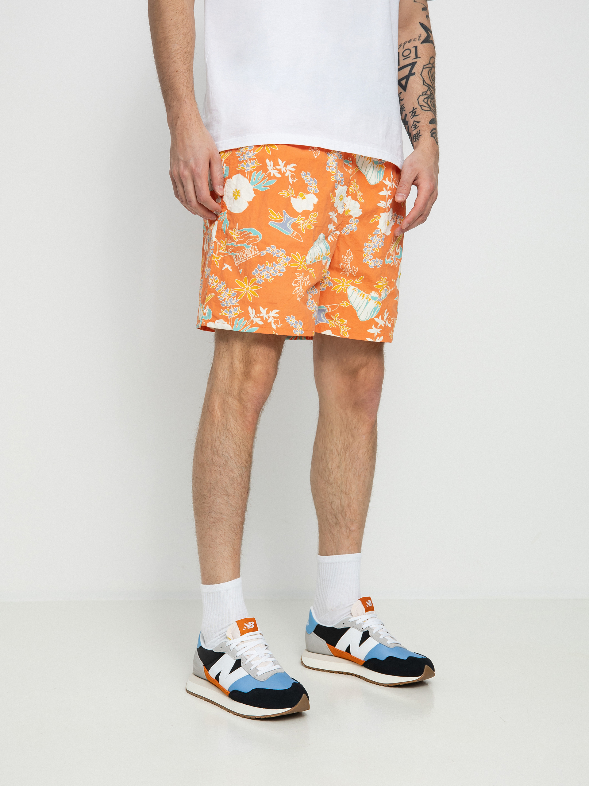 Patagonia Baggies Shorts 5 in Shorts (climb hike surf tigerlily orange)