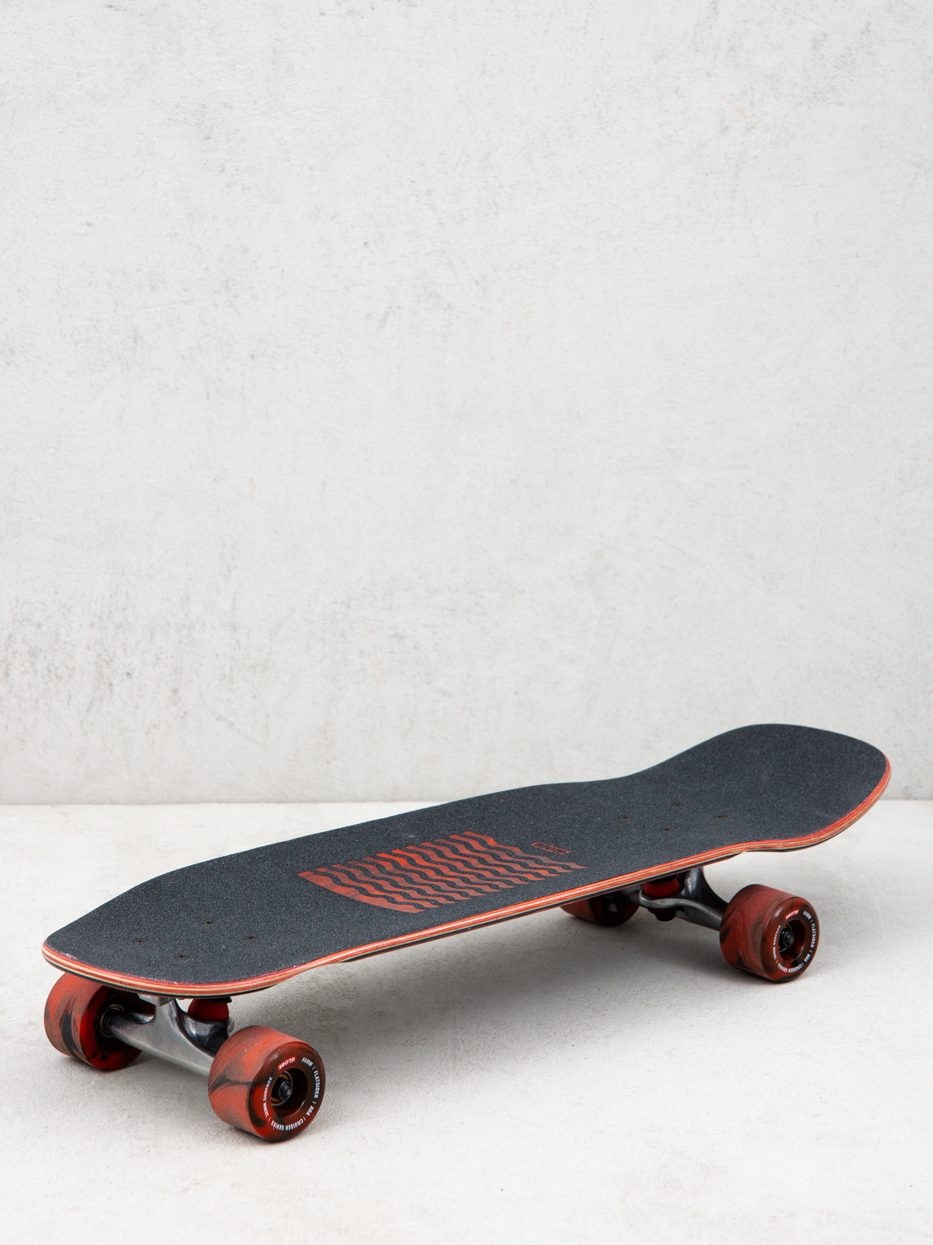 Globe Outsider Cruiser (hellbent/red)