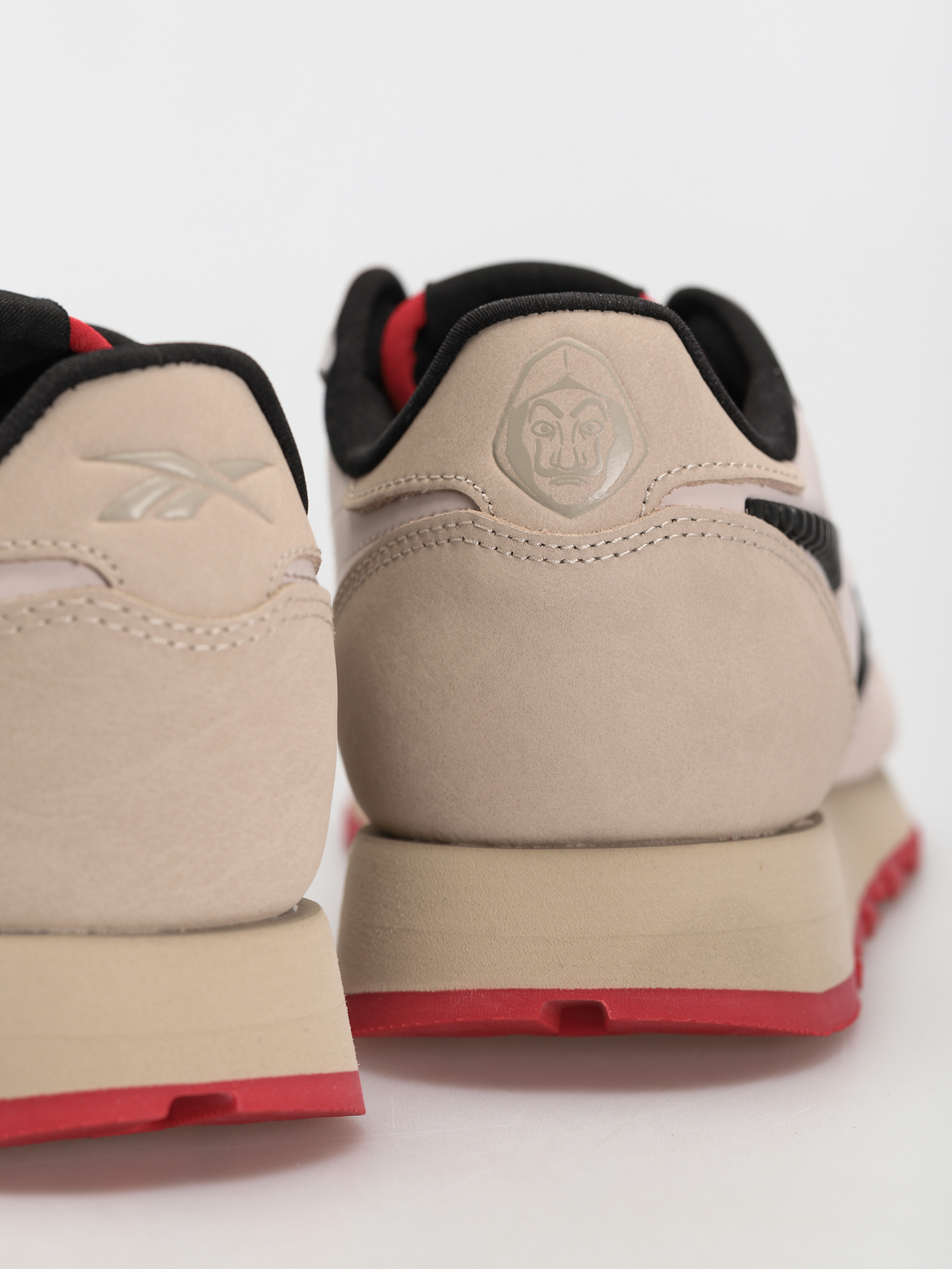 Reebok Classic Leather Schuhe (moowht/pebble/vecred)