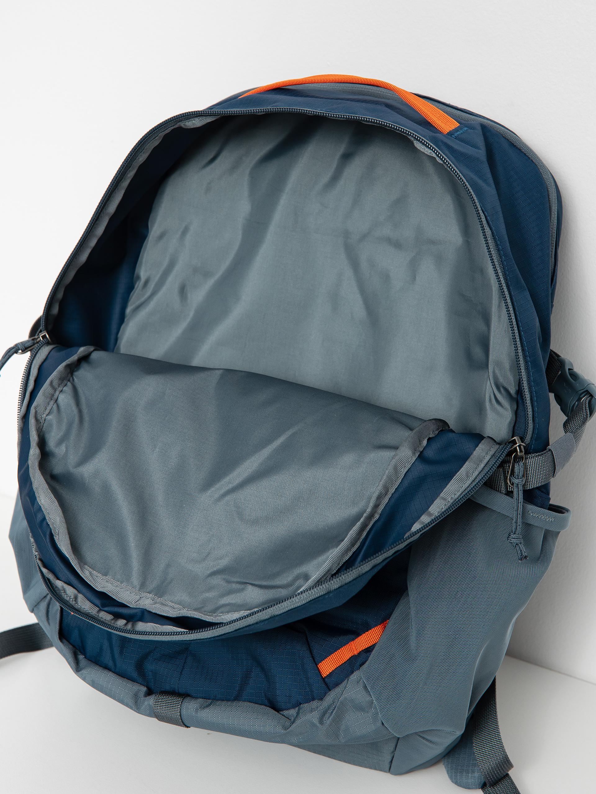 Patagonia Refugio Day Pack 26L Backpack (tidepool blue)