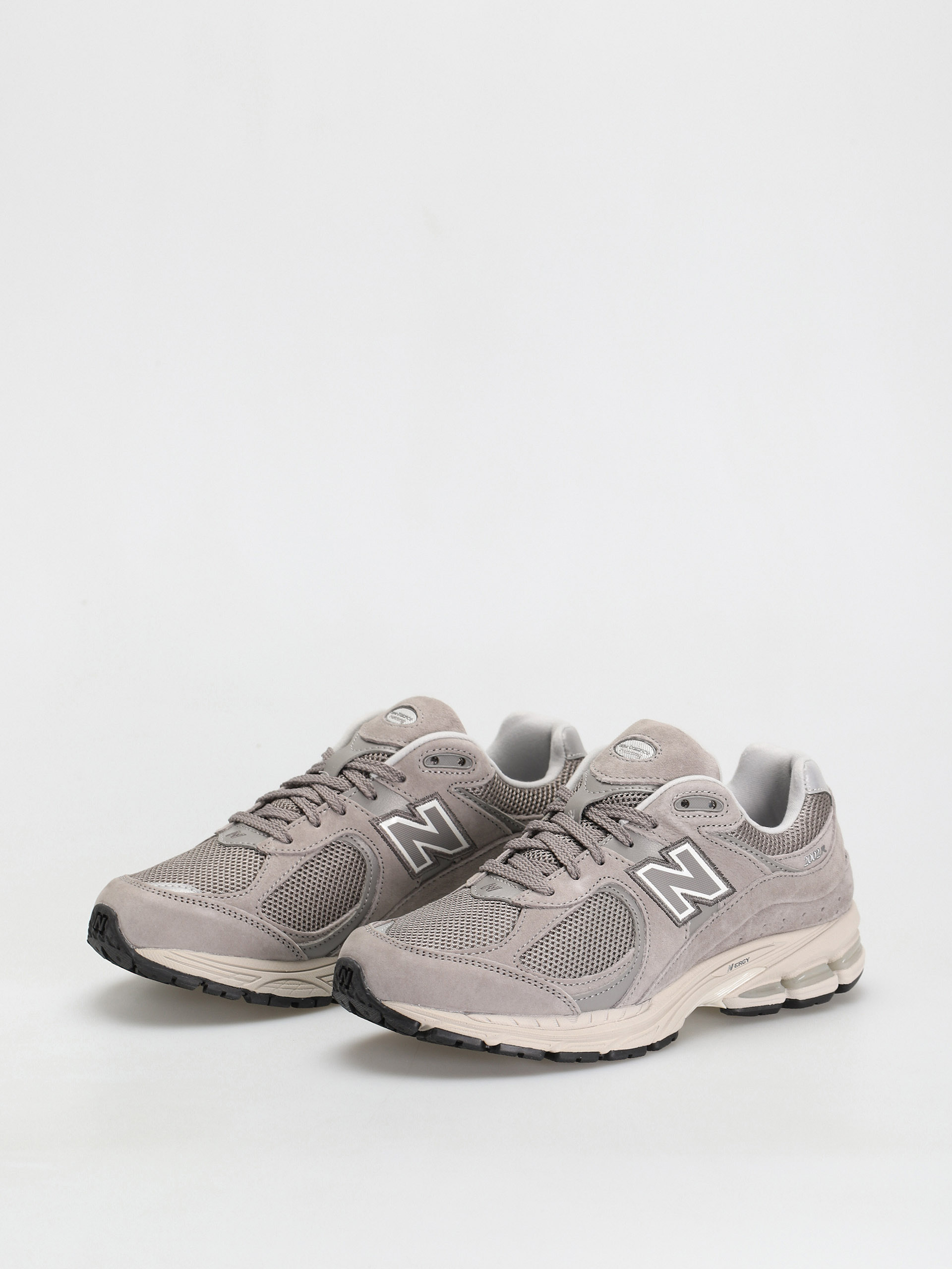 New Balance 2002 Shoes (grey)