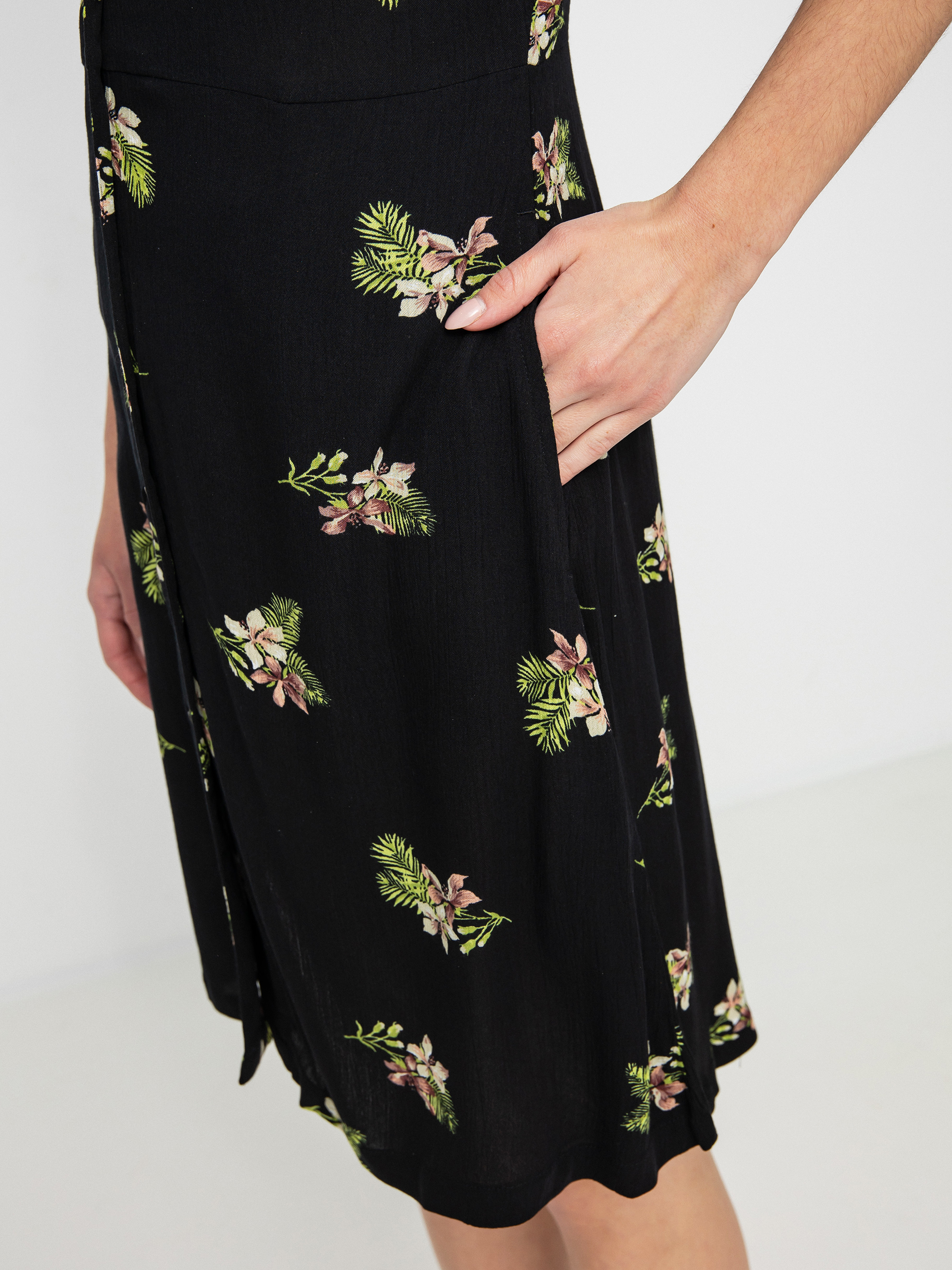 Volcom Stormy Tropix Dress Wmn (black)