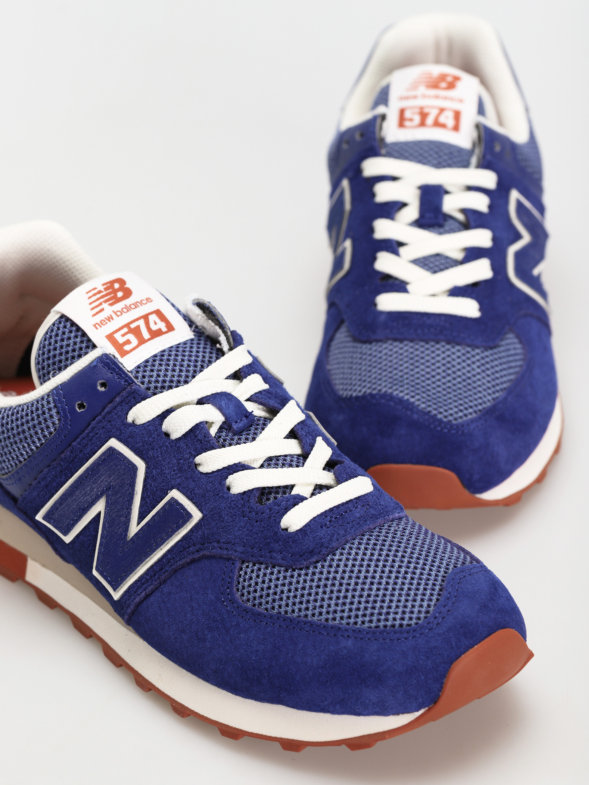 new balance shoes victoria