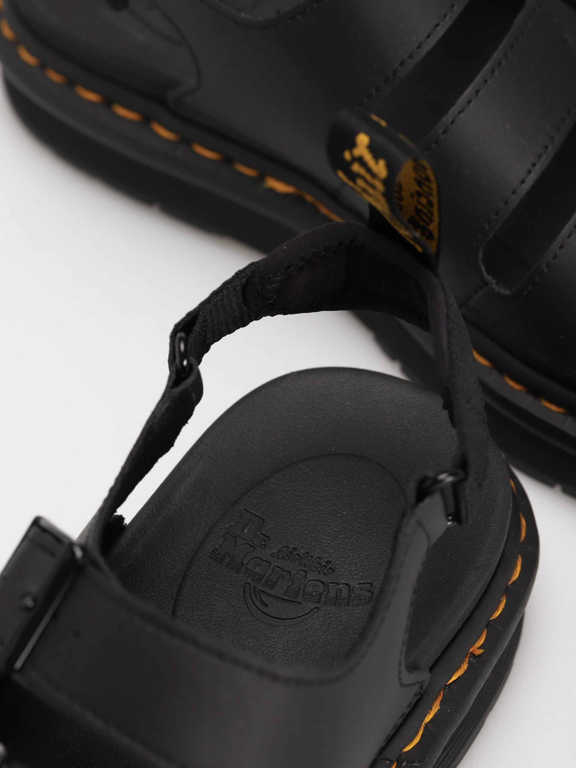 Dr. Martens Soloman Sandals (black hydro)